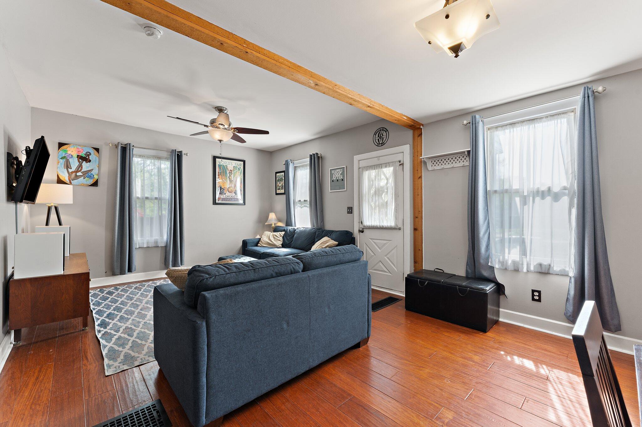 606 Lafayette Street