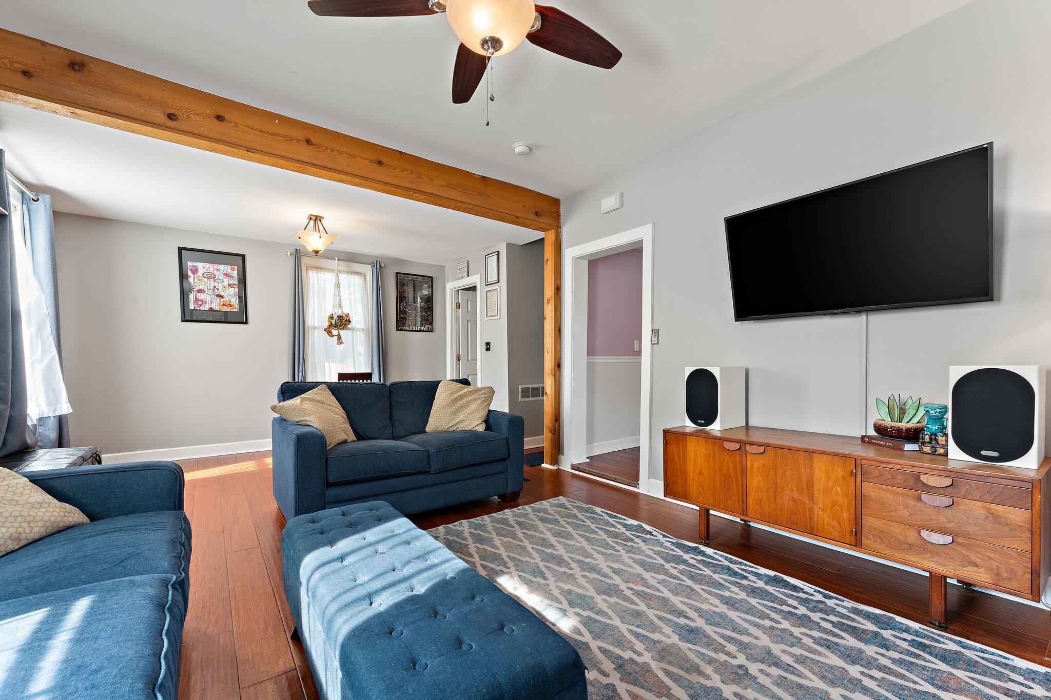 606 Lafayette Street