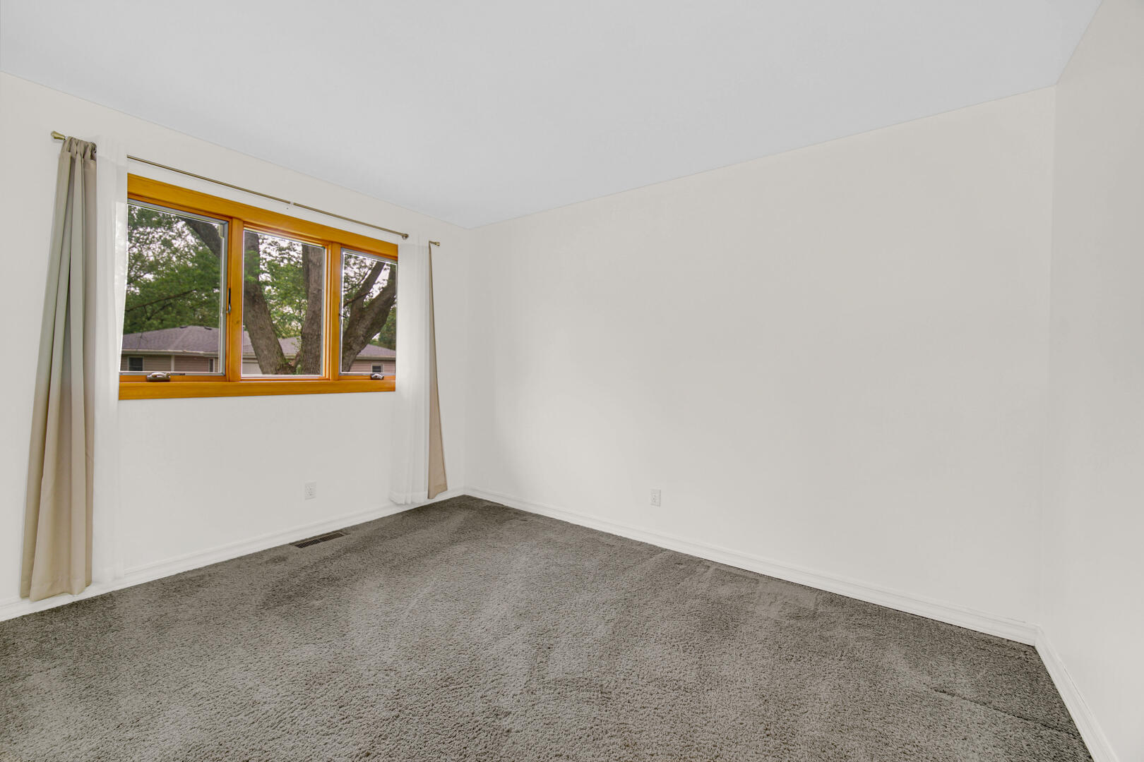 2255 St Joseph Lane