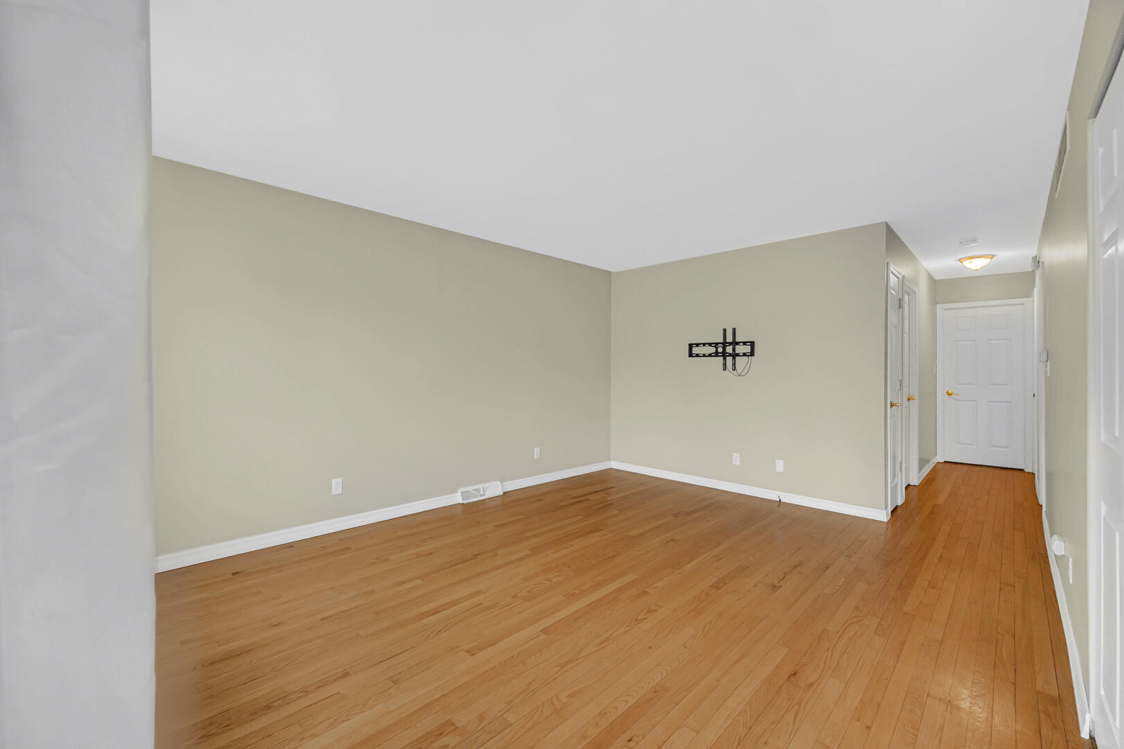 2255 St Joseph Lane