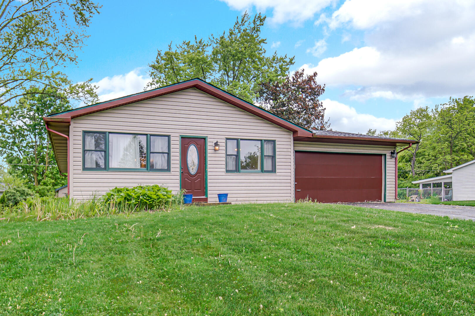 2255 St Joseph Lane