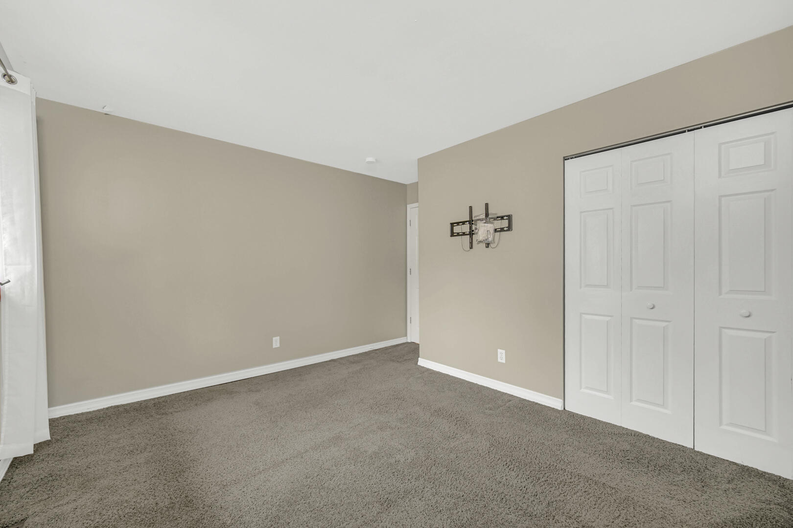 2255 St Joseph Lane