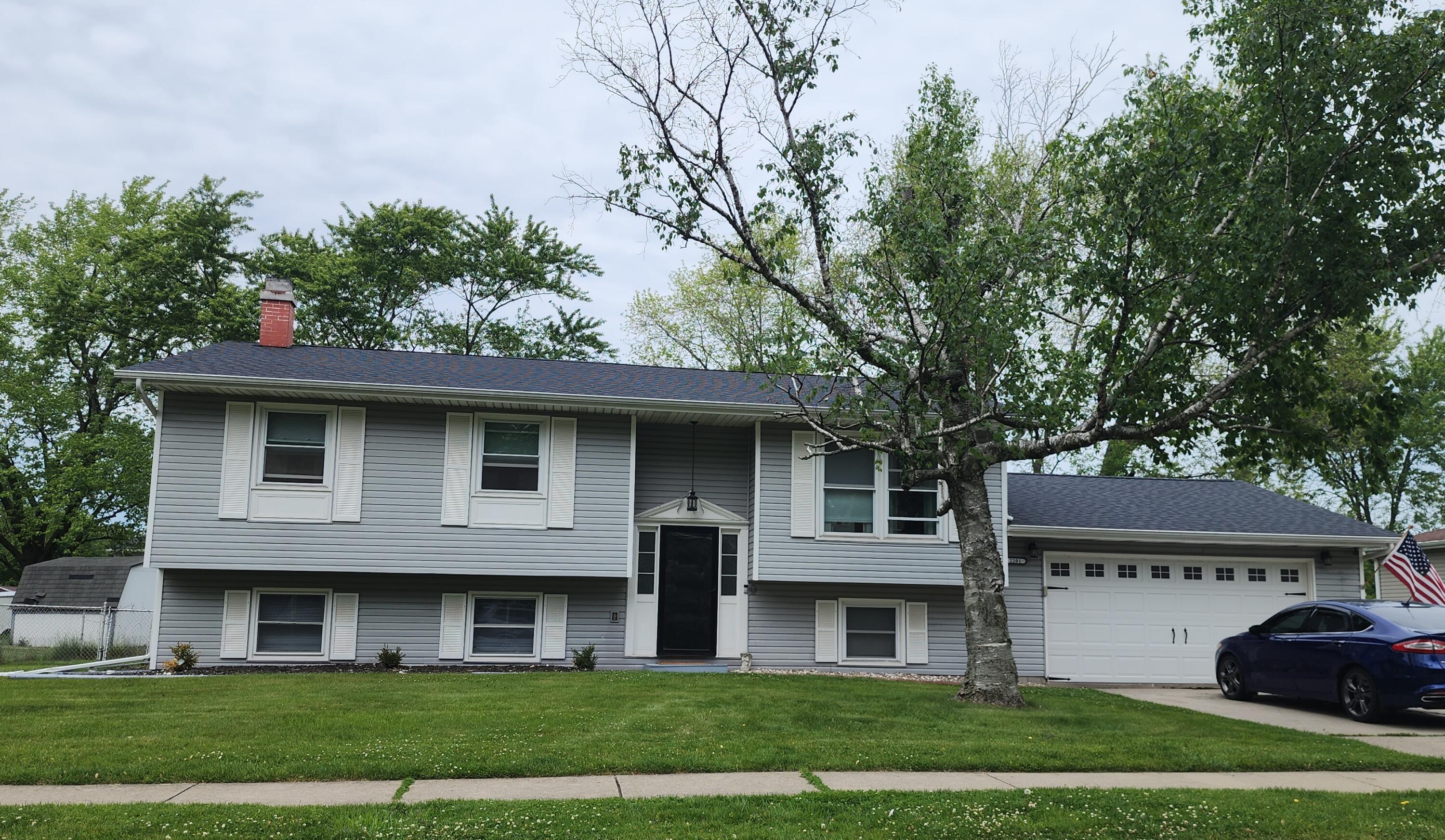 2201 Eisenhower Avenue