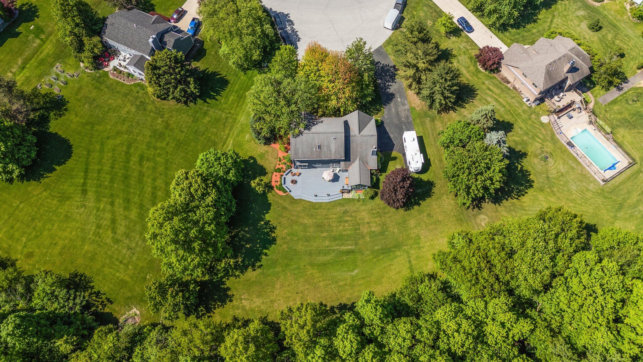 579 Fleetwood Drive N