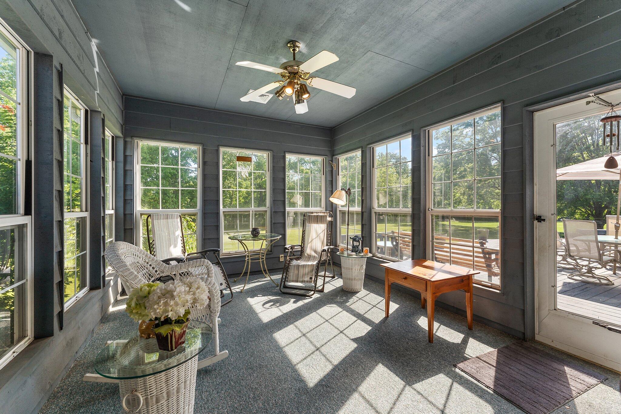 579 Fleetwood Drive N