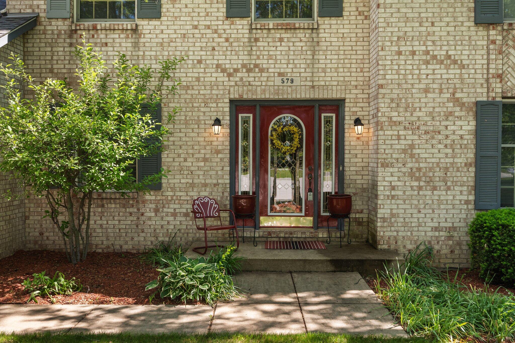 579 Fleetwood Drive N