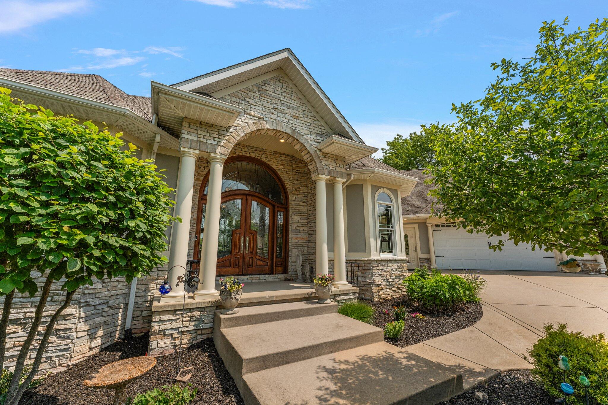 77 Liberty Lakes Drive