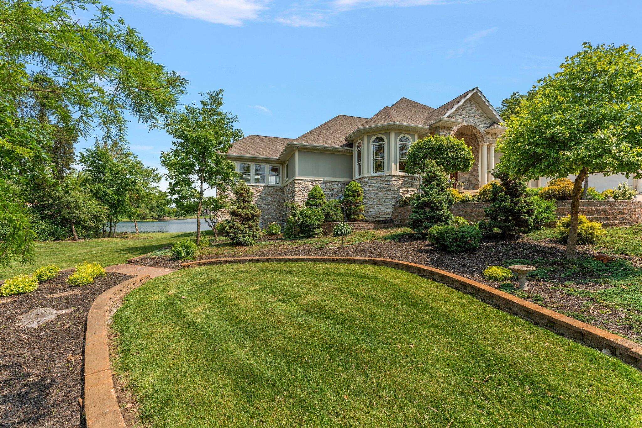 77 Liberty Lakes Drive