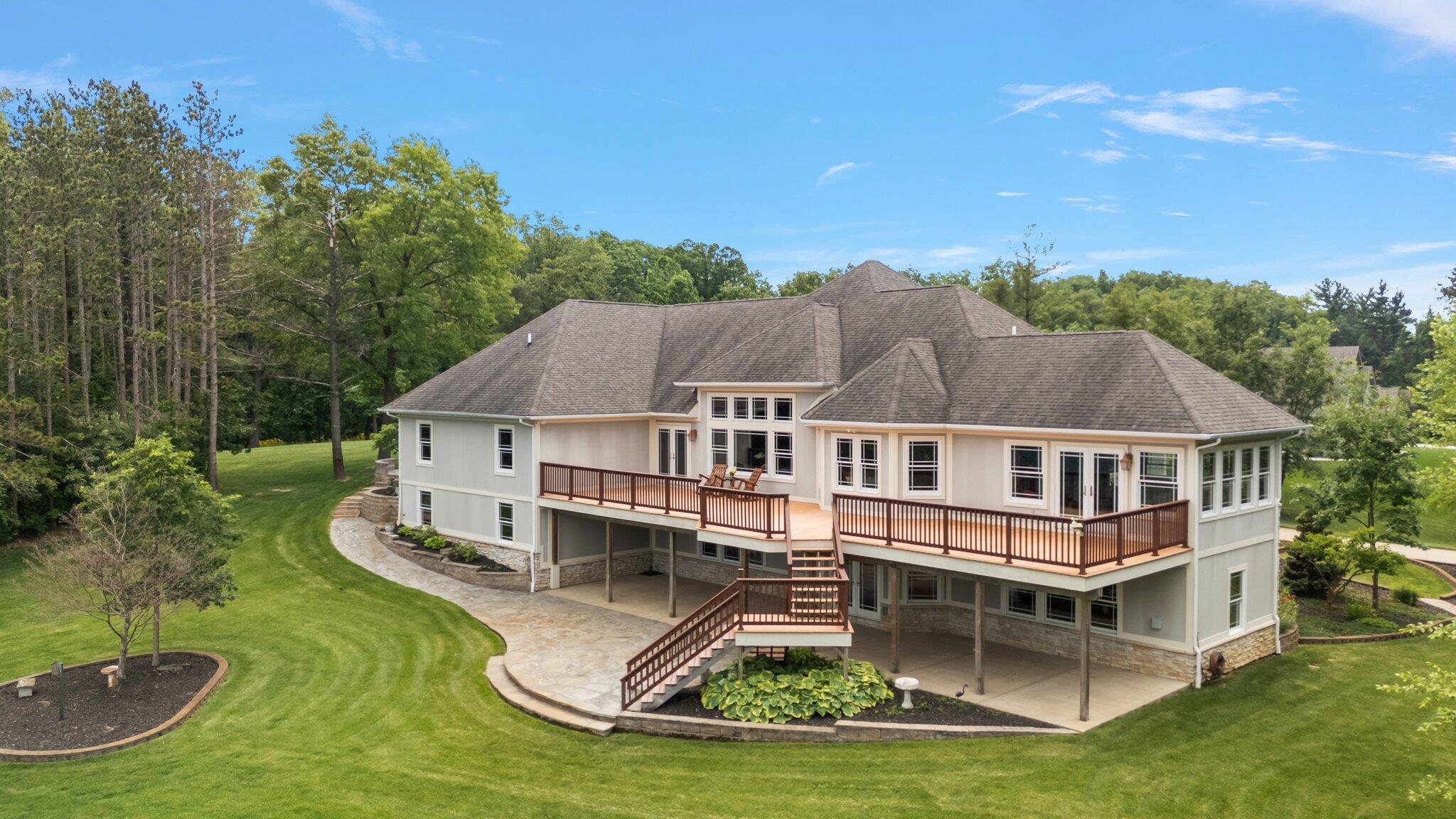 77 Liberty Lakes Drive