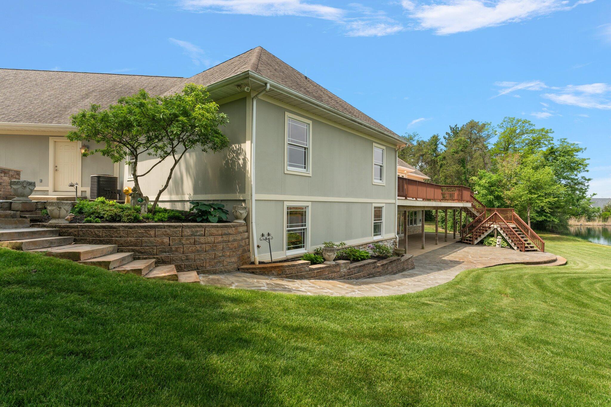 77 Liberty Lakes Drive