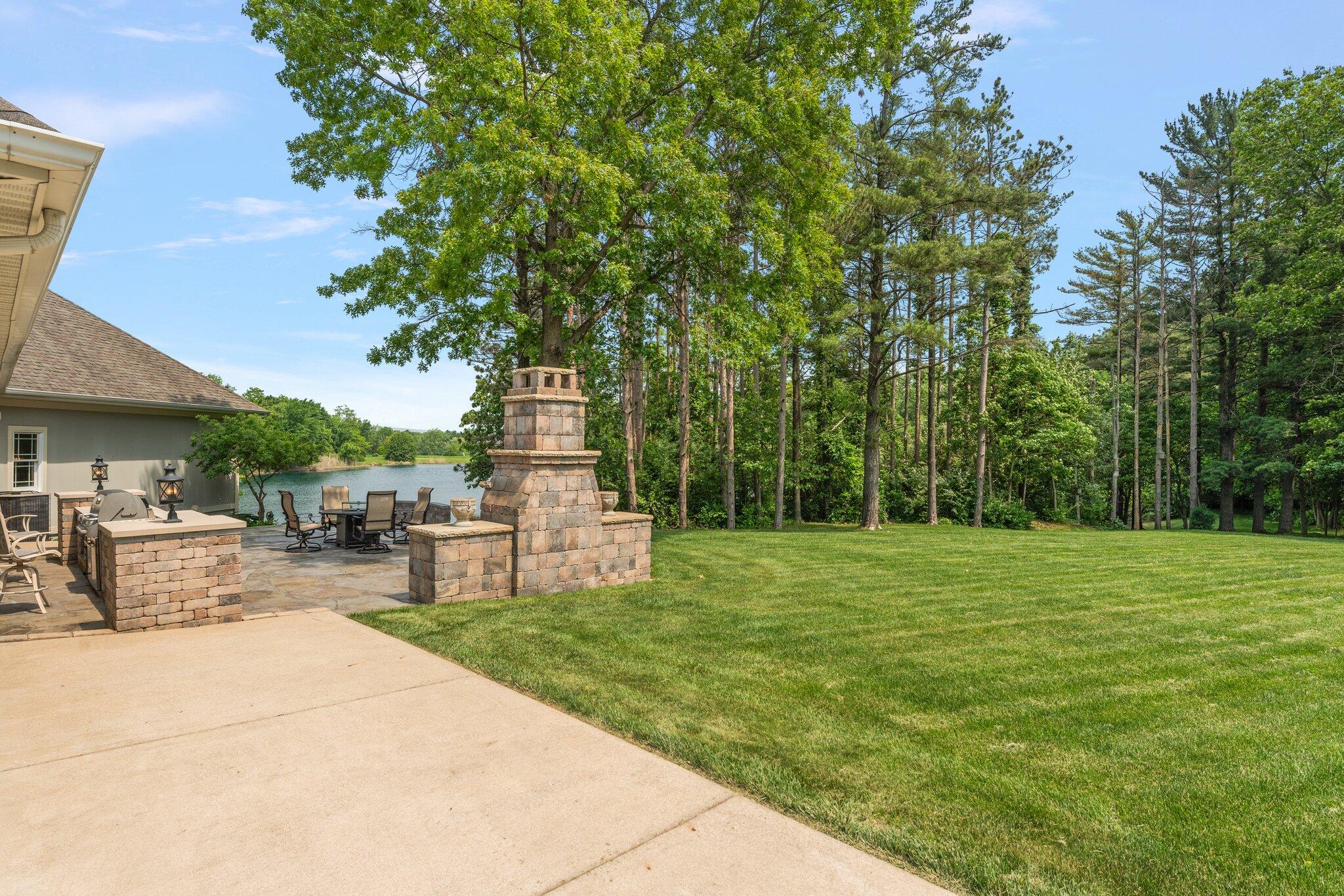 77 Liberty Lakes Drive