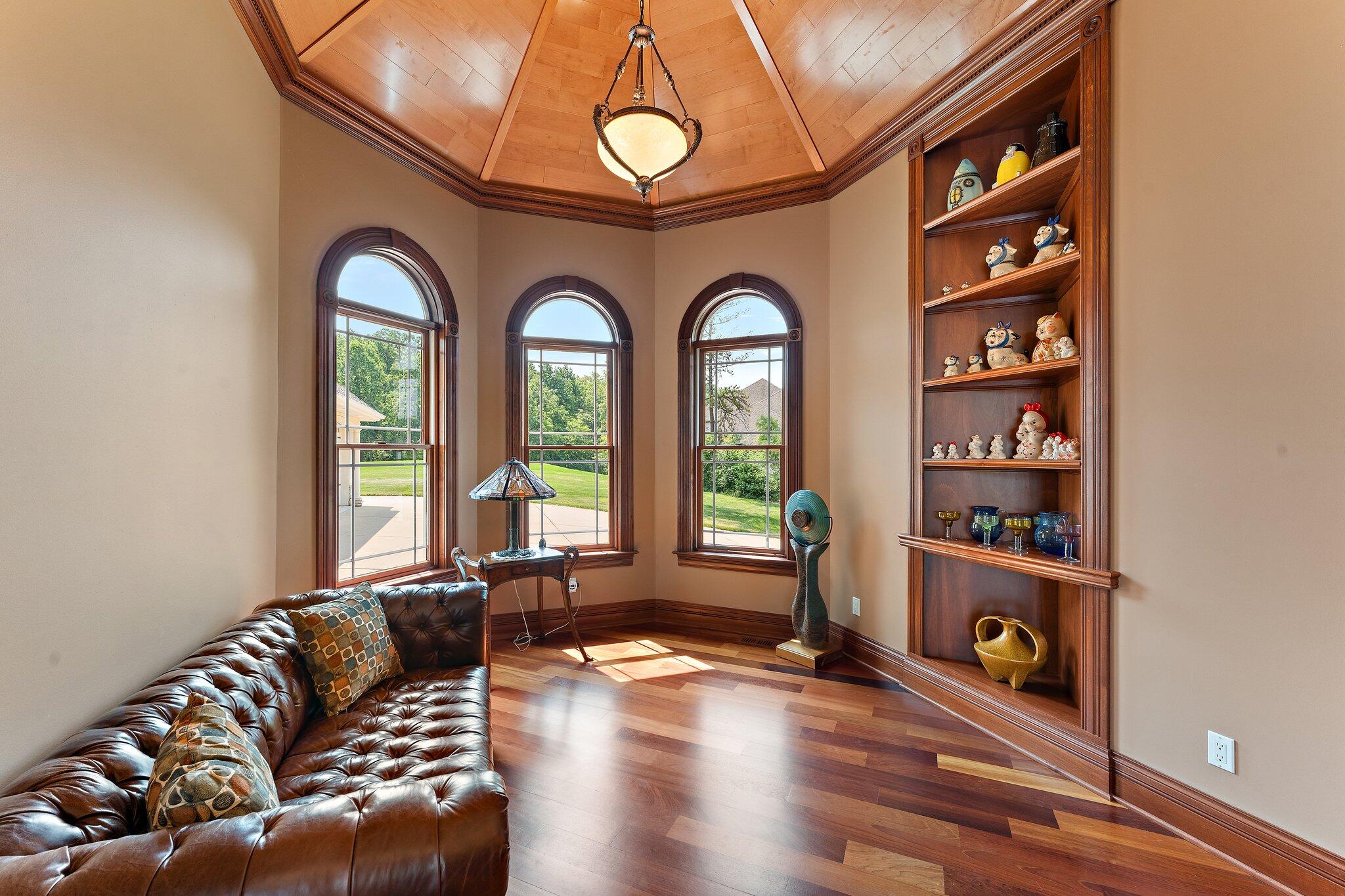 77 Liberty Lakes Drive