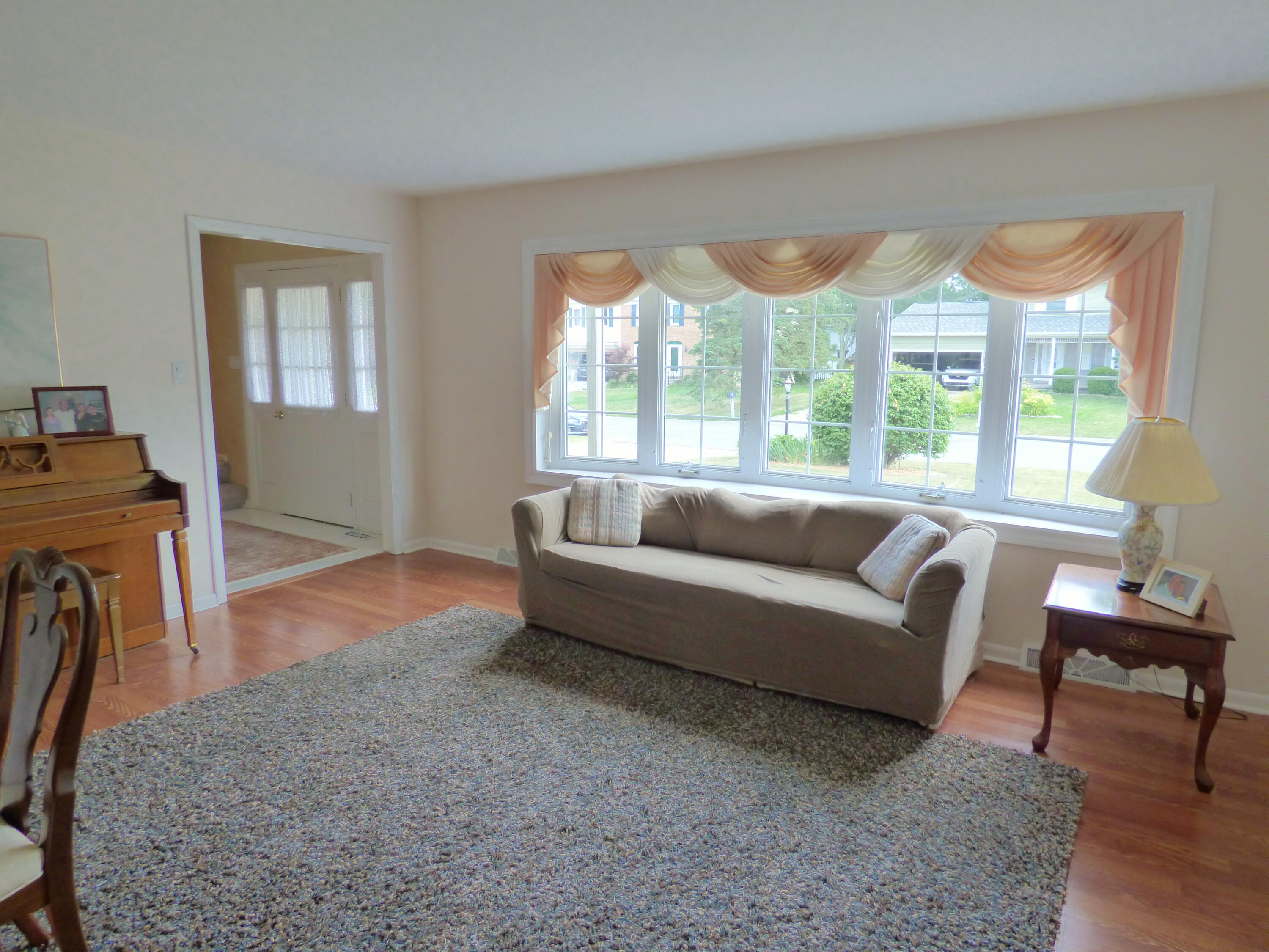 605 Stratford Terrace