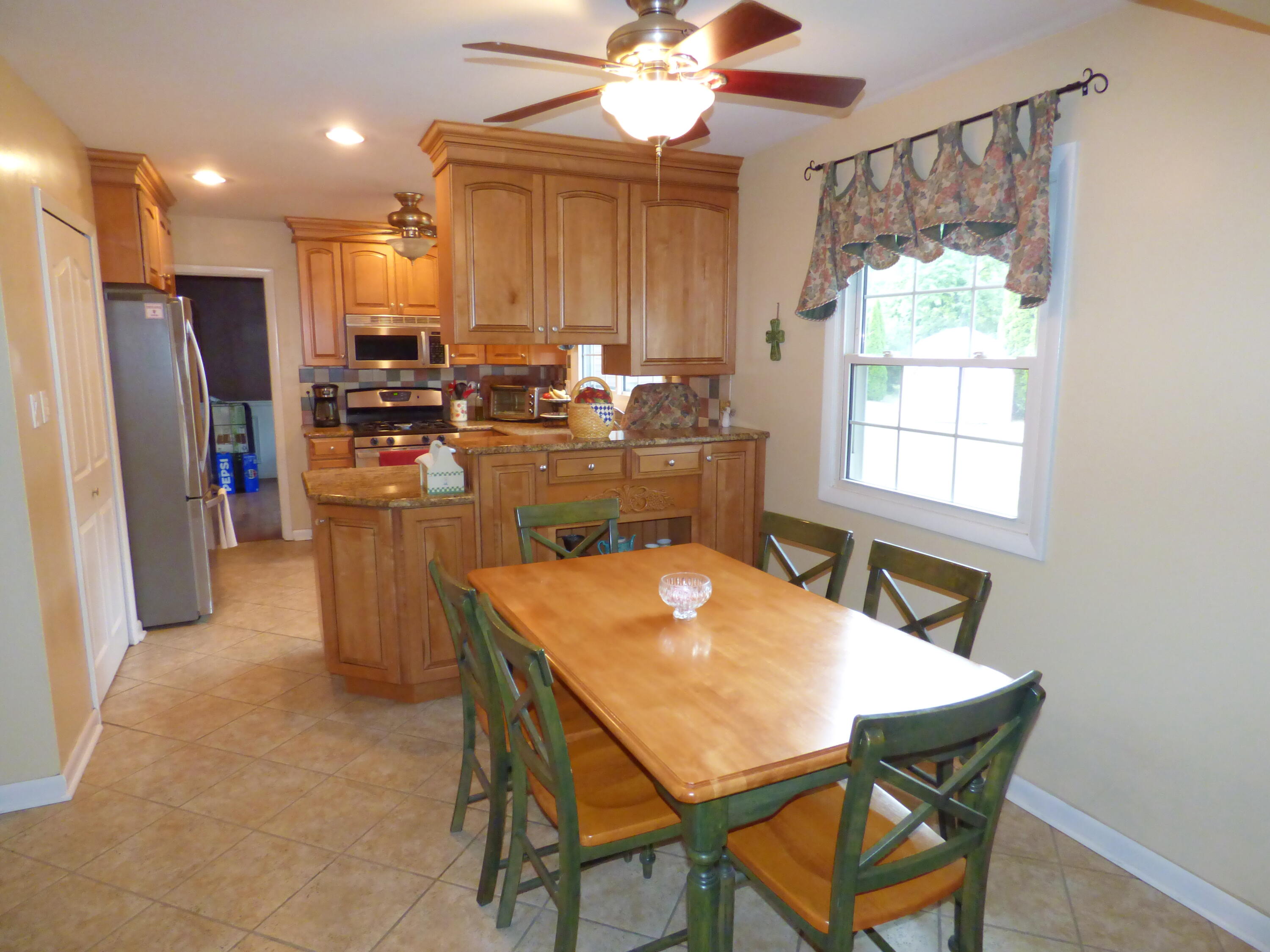 605 Stratford Terrace