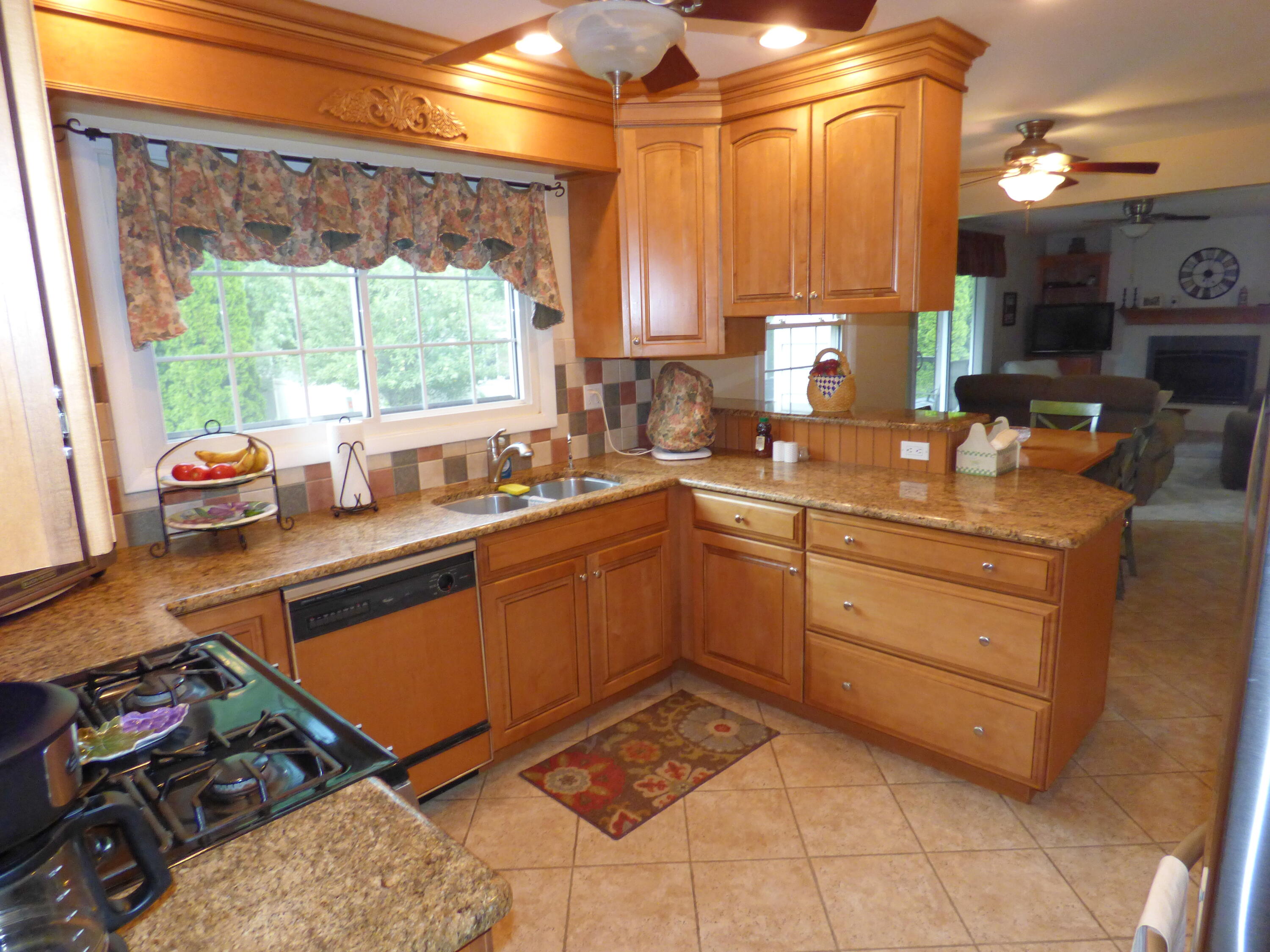 605 Stratford Terrace