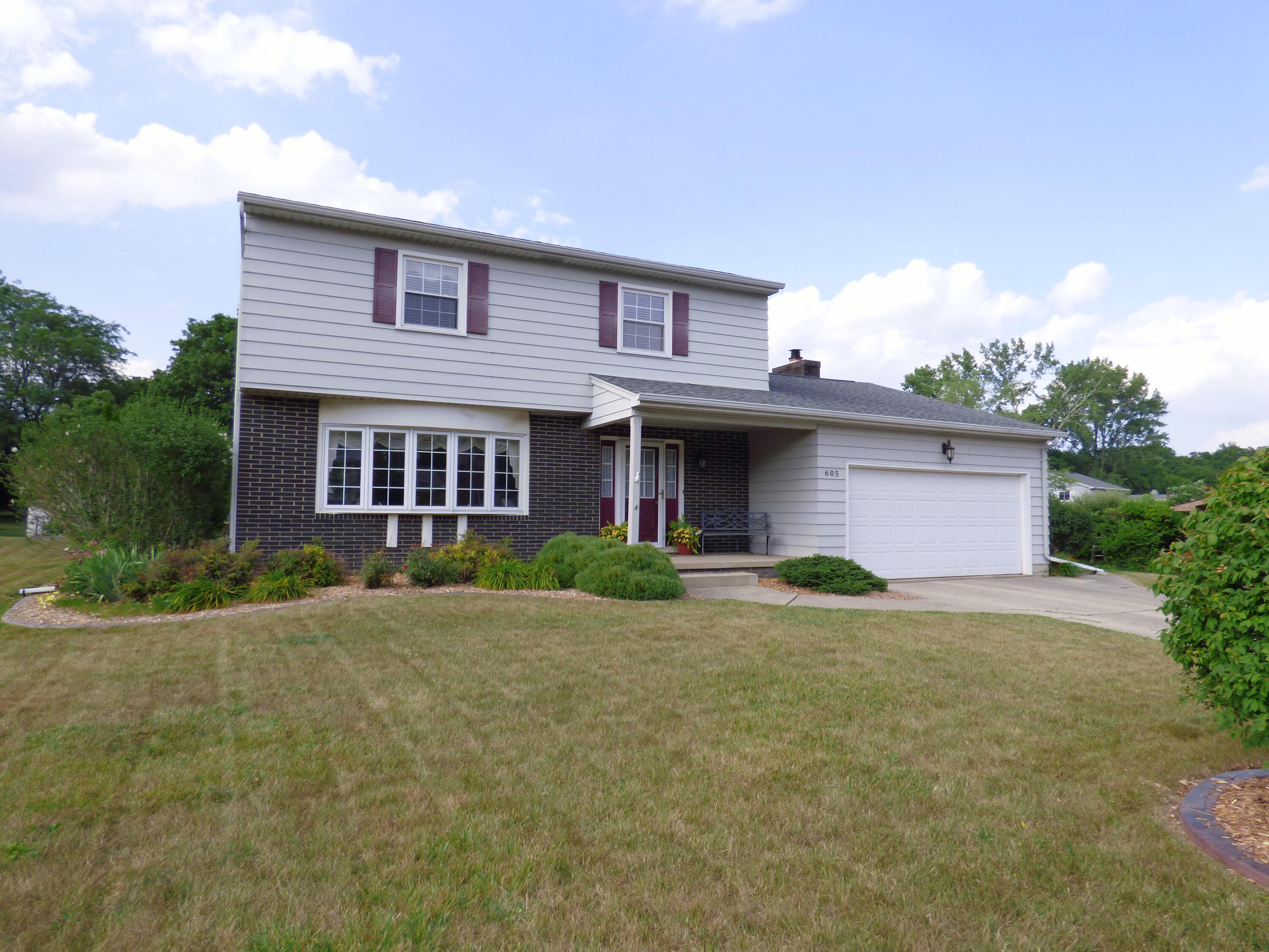 605 Stratford Terrace