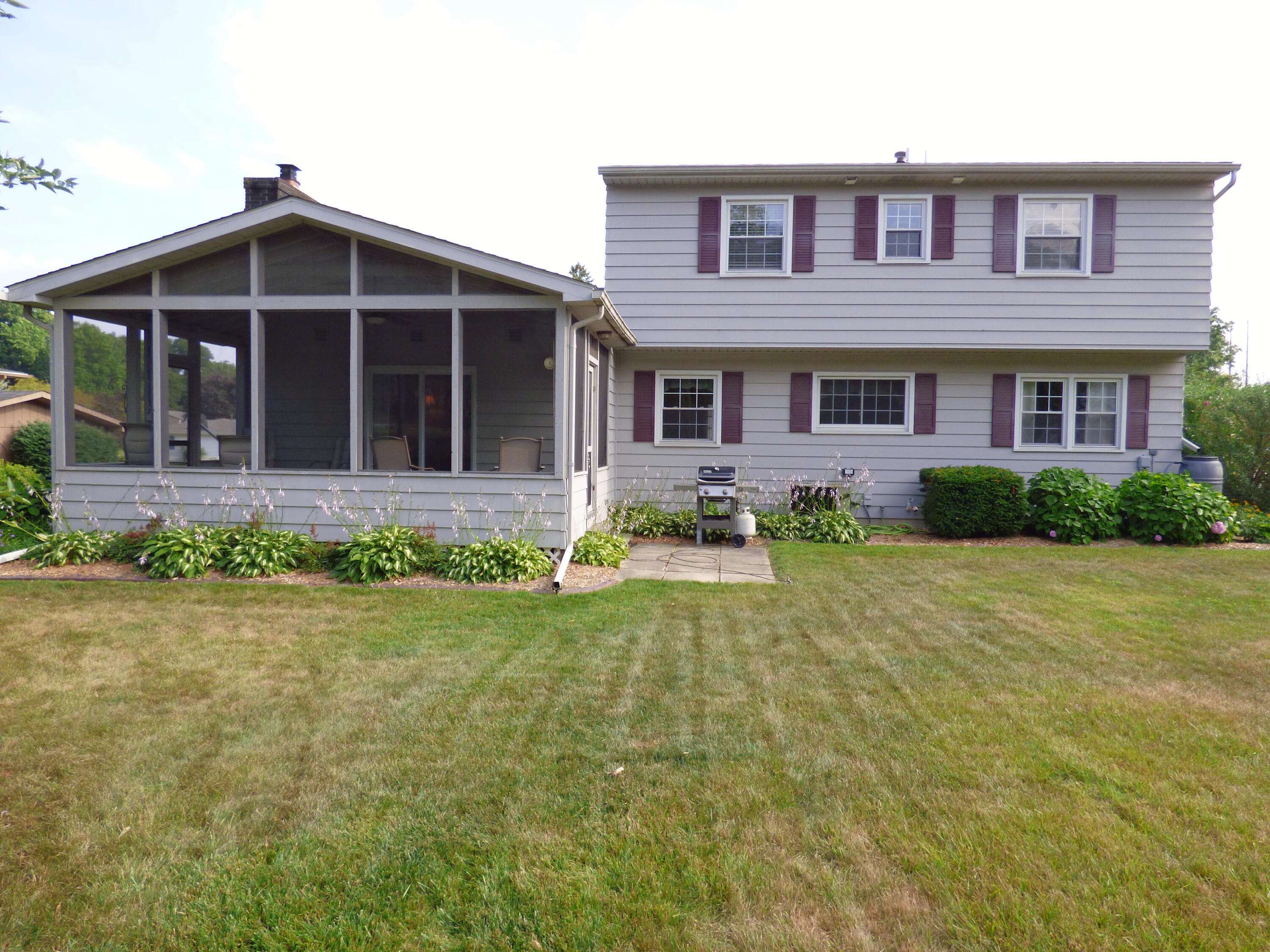 605 Stratford Terrace