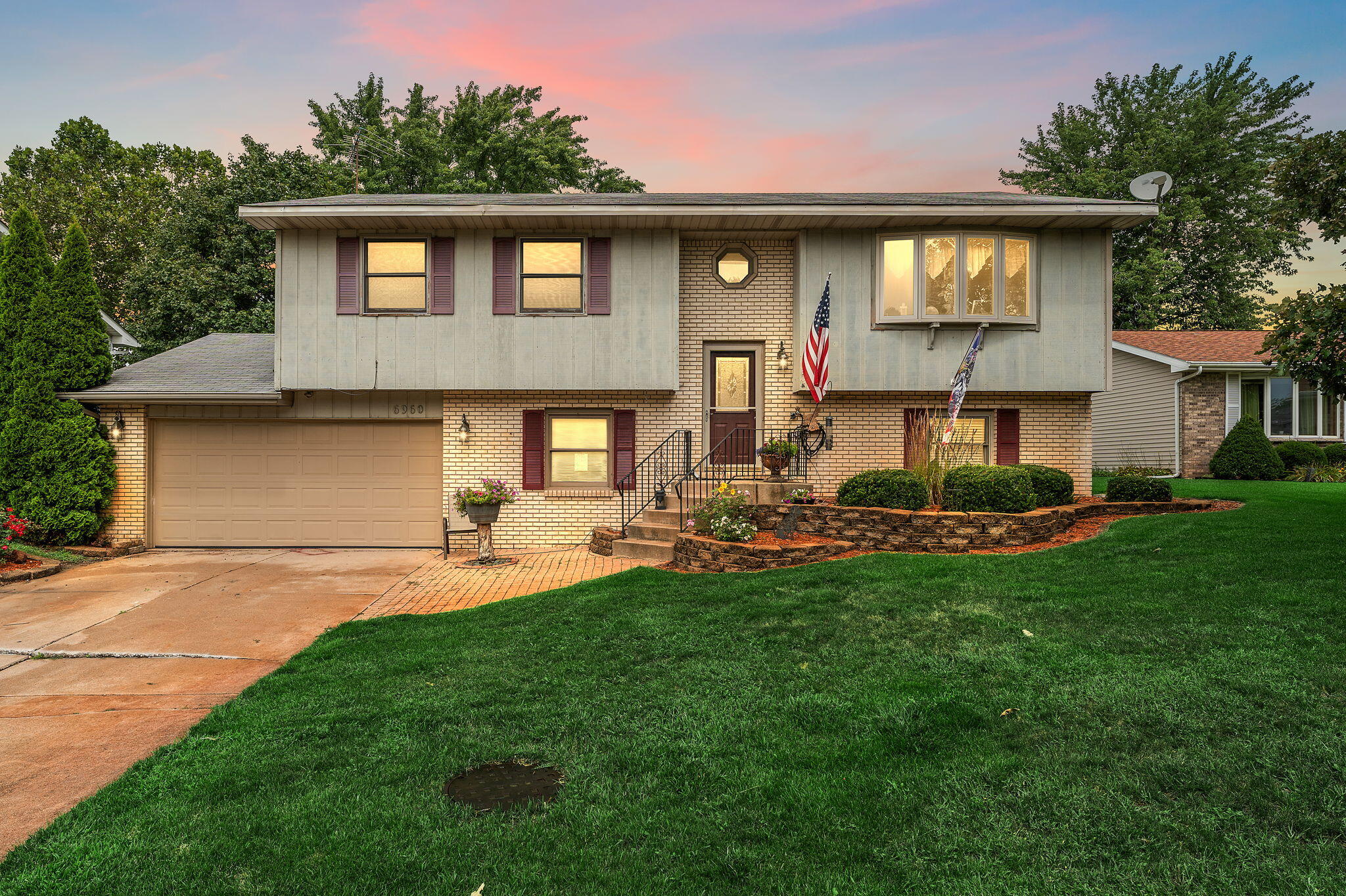 6960 W 86th Place