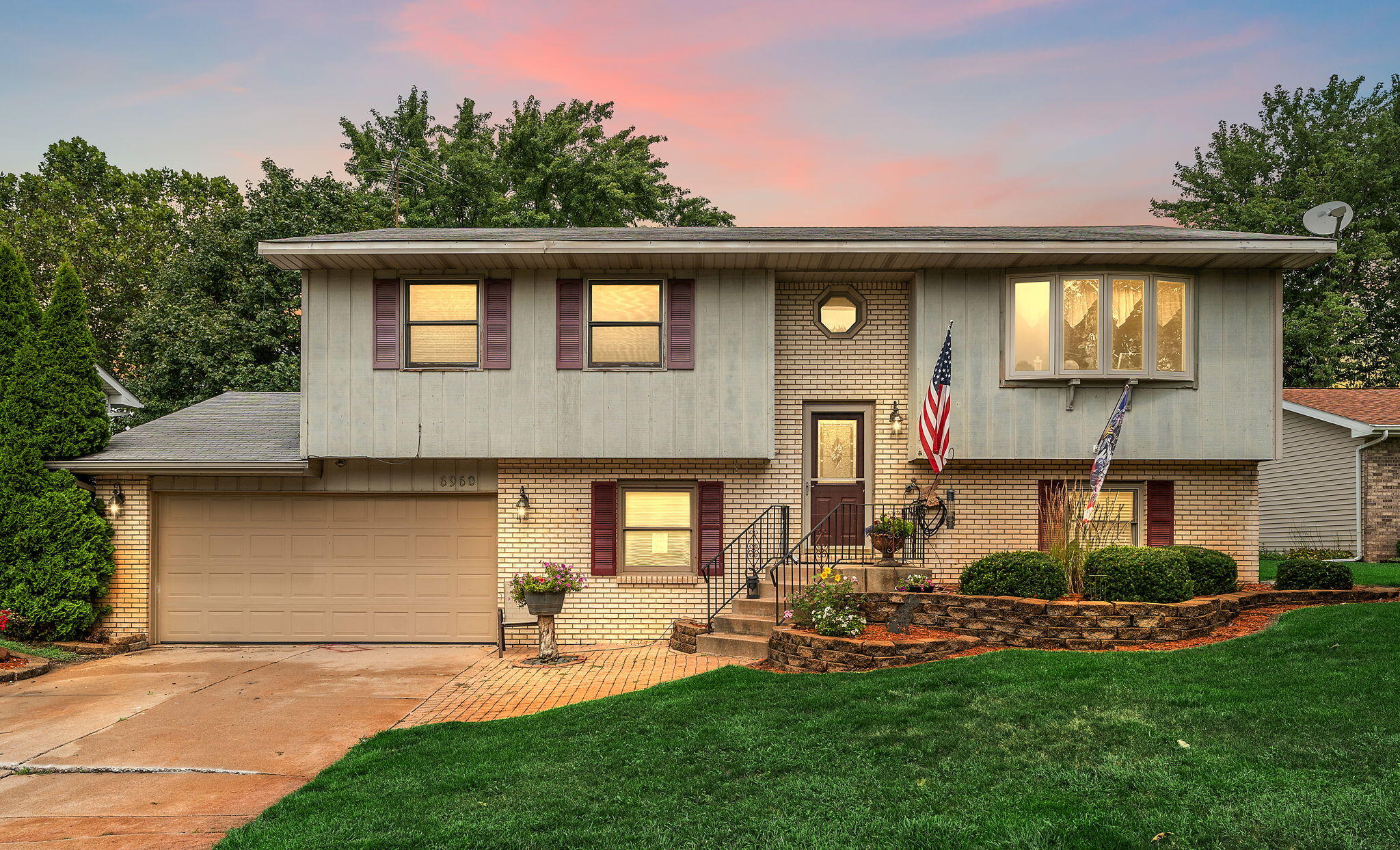 6960 W 86th Place