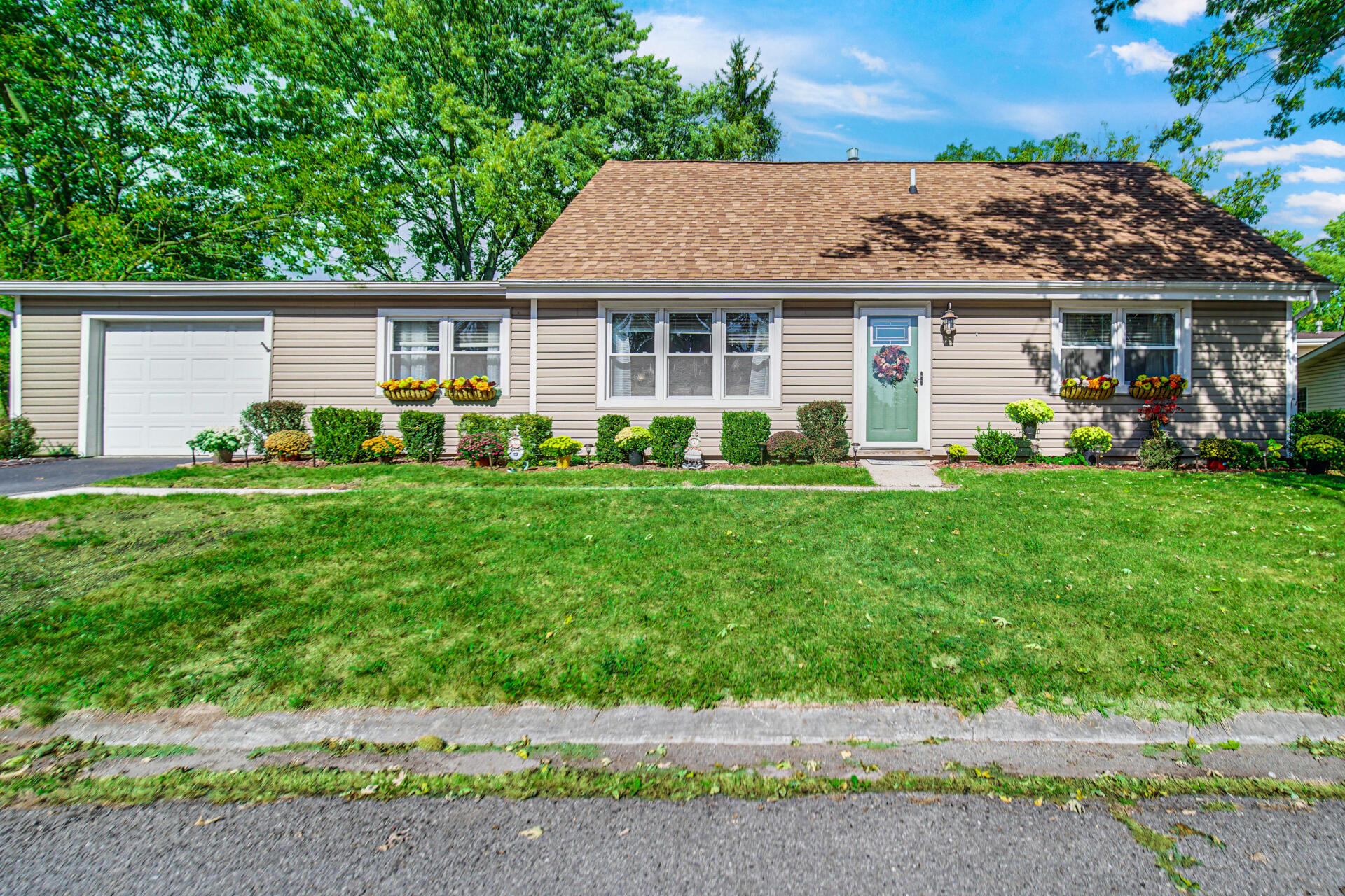 375 Sassafras Drive