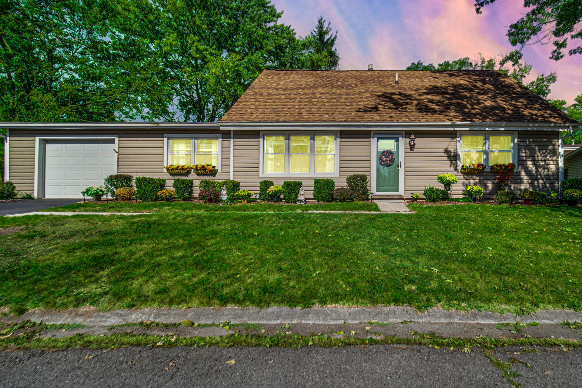 375 Sassafras Drive