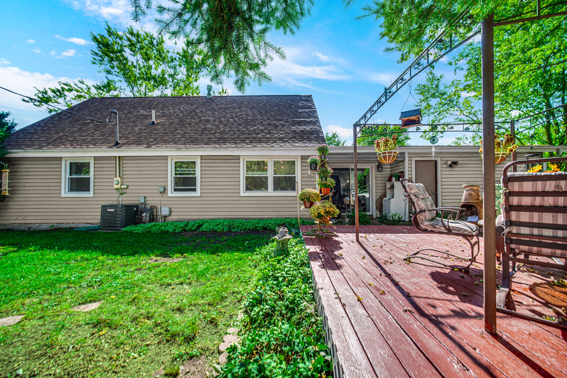375 Sassafras Drive