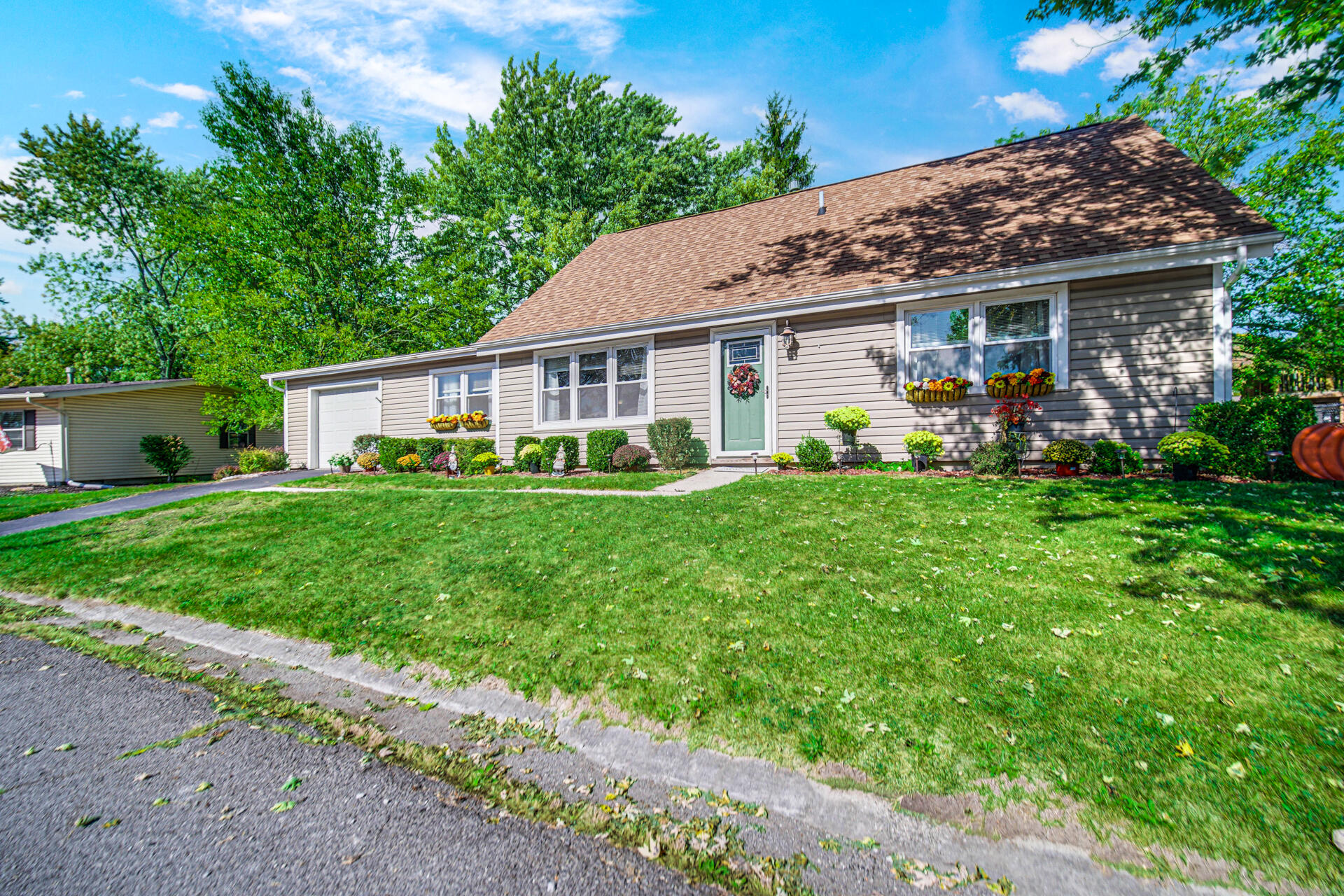 375 Sassafras Drive