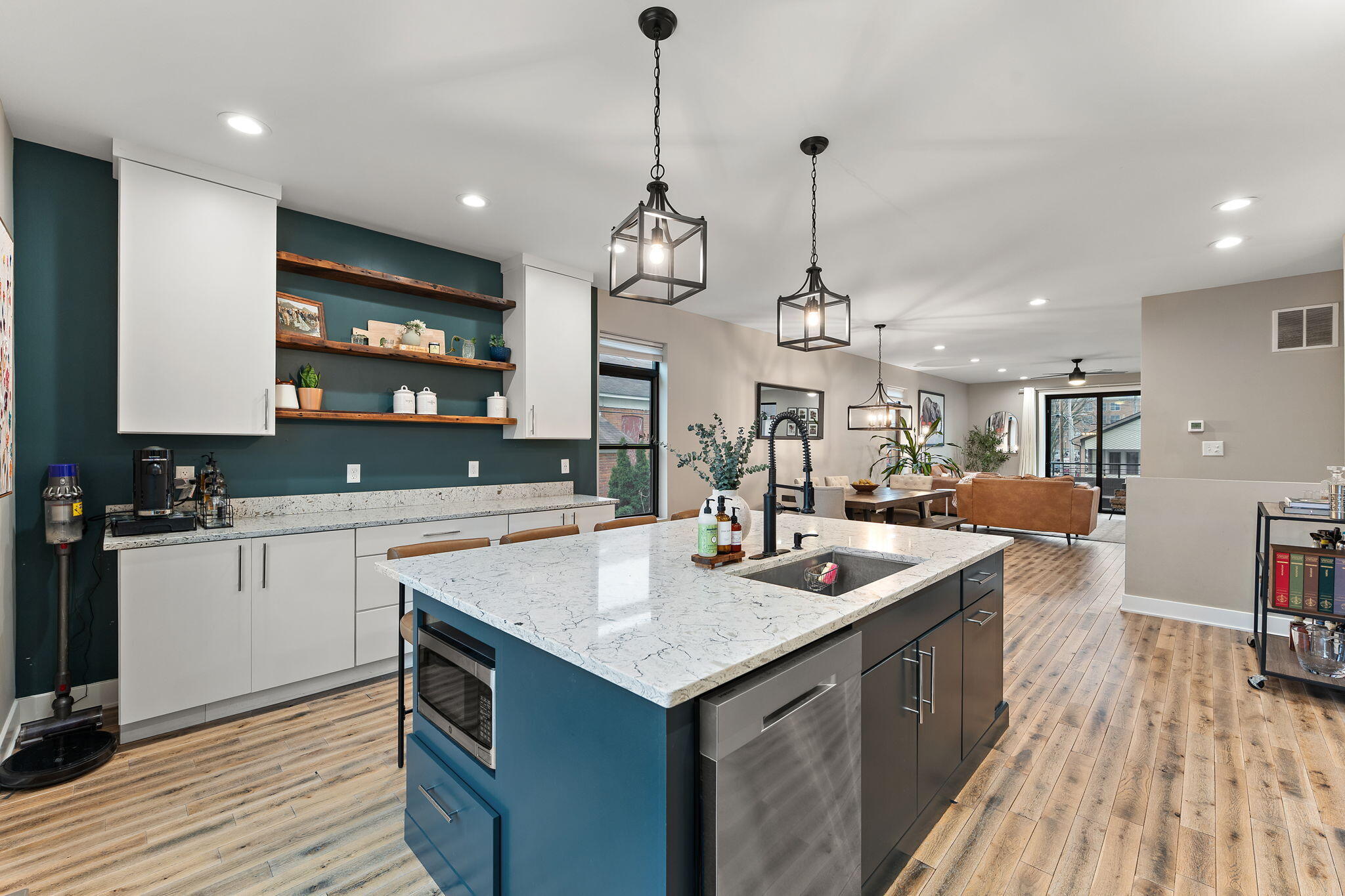 153 Morgan Boulevard Unit: 2