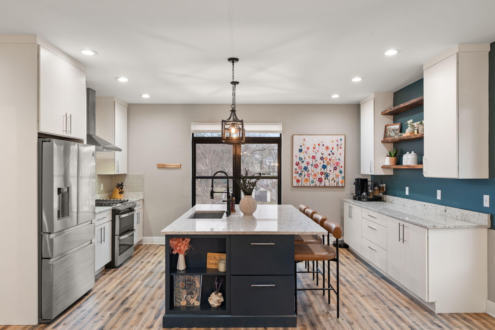 153 Morgan Boulevard Unit: 2