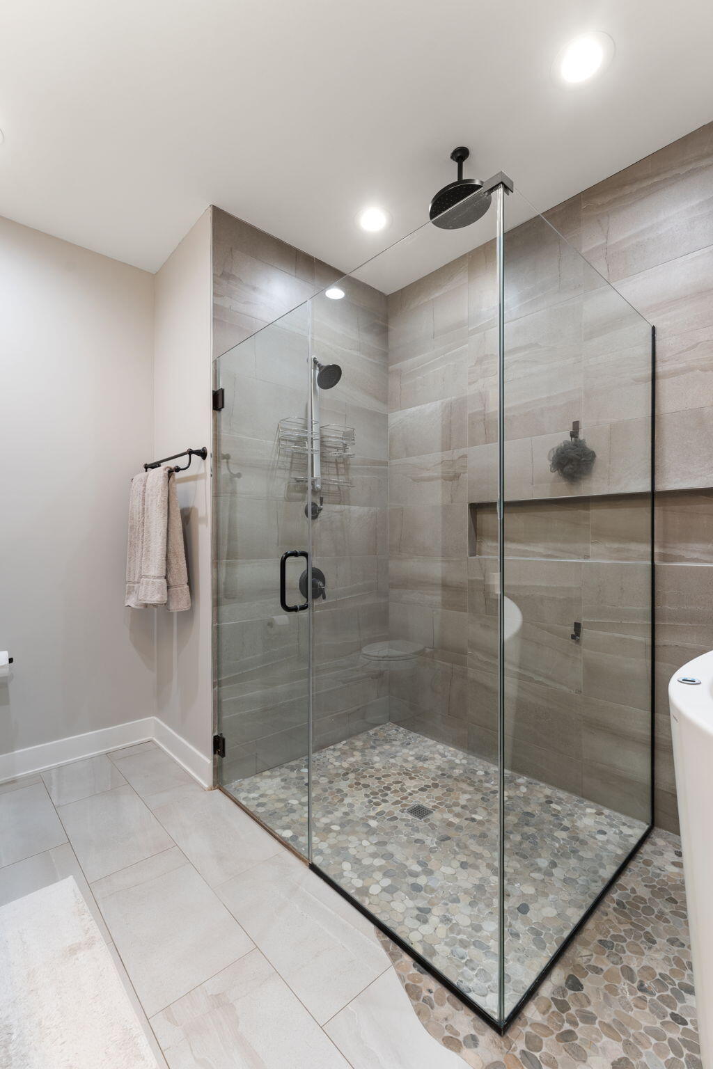 153 Morgan Boulevard Unit: 2