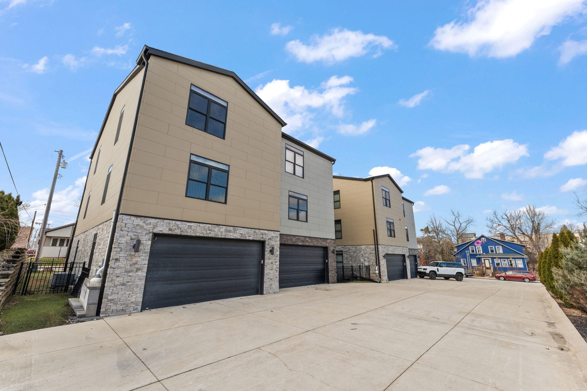 153 Morgan Boulevard Unit: 2