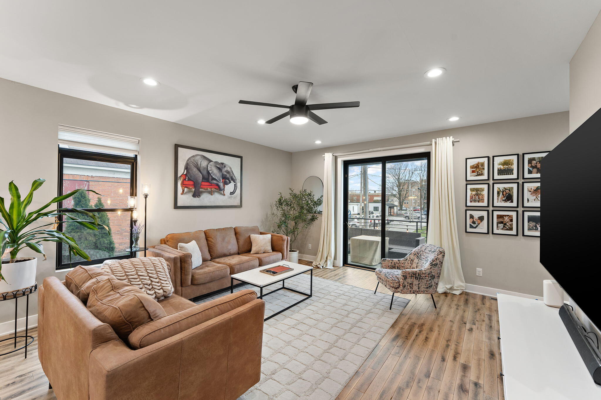 153 Morgan Boulevard Unit: 2