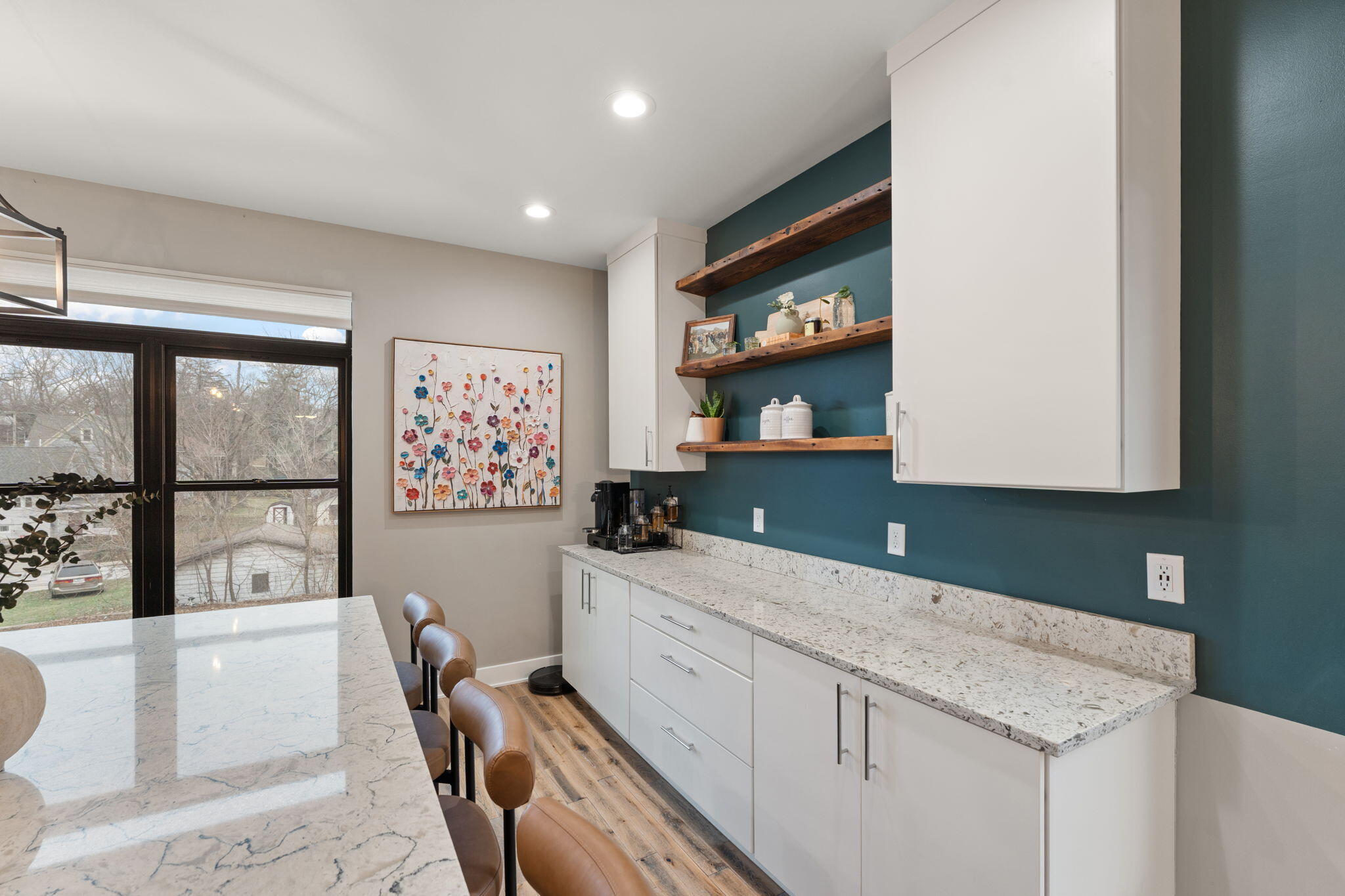 153 Morgan Boulevard Unit: 2