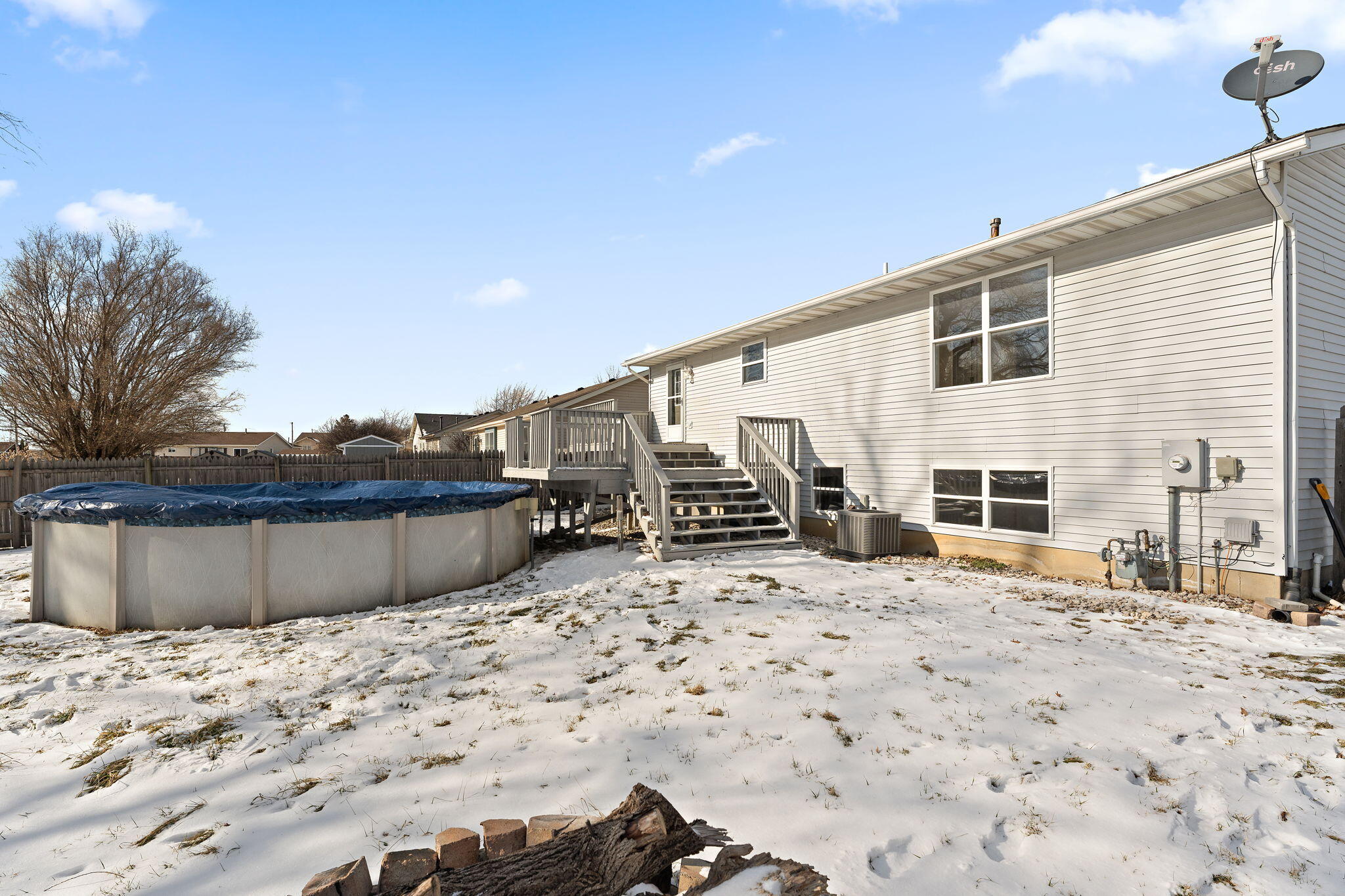 2461 S Hansen Boulevard