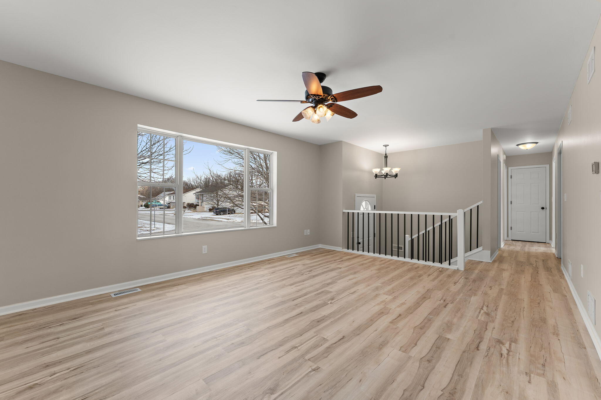 2461 S Hansen Boulevard