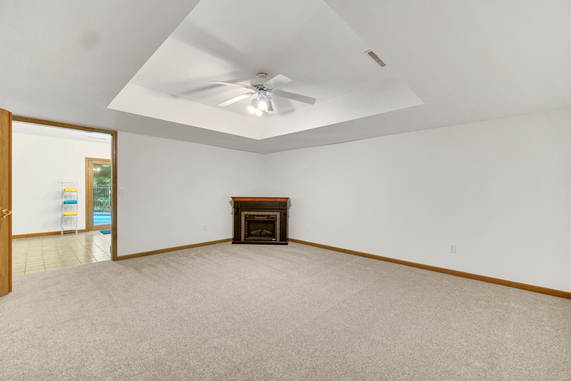 2102 Emmett Court
