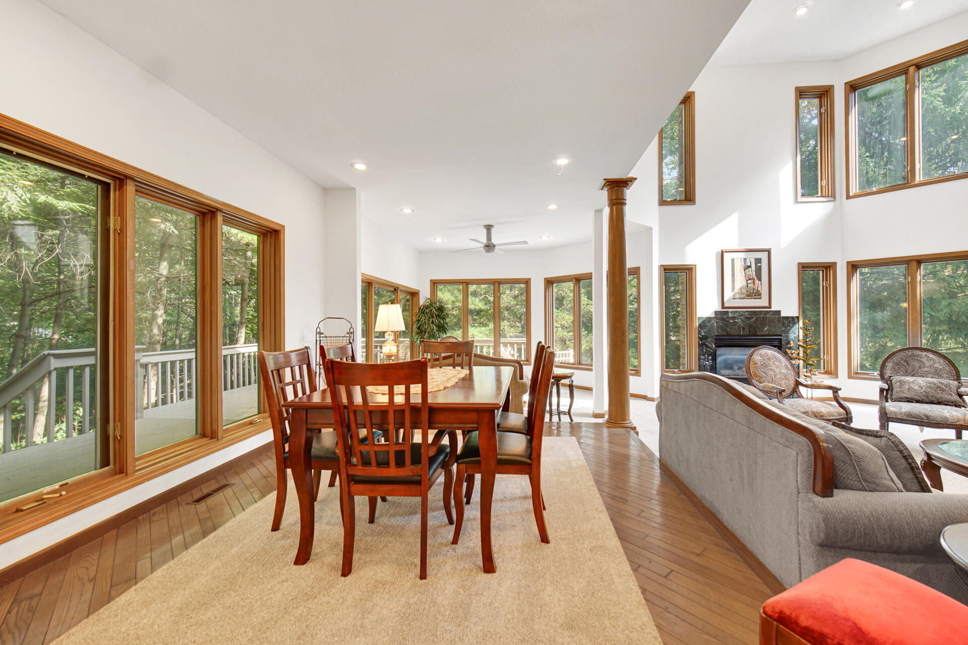 2102 Emmett Court