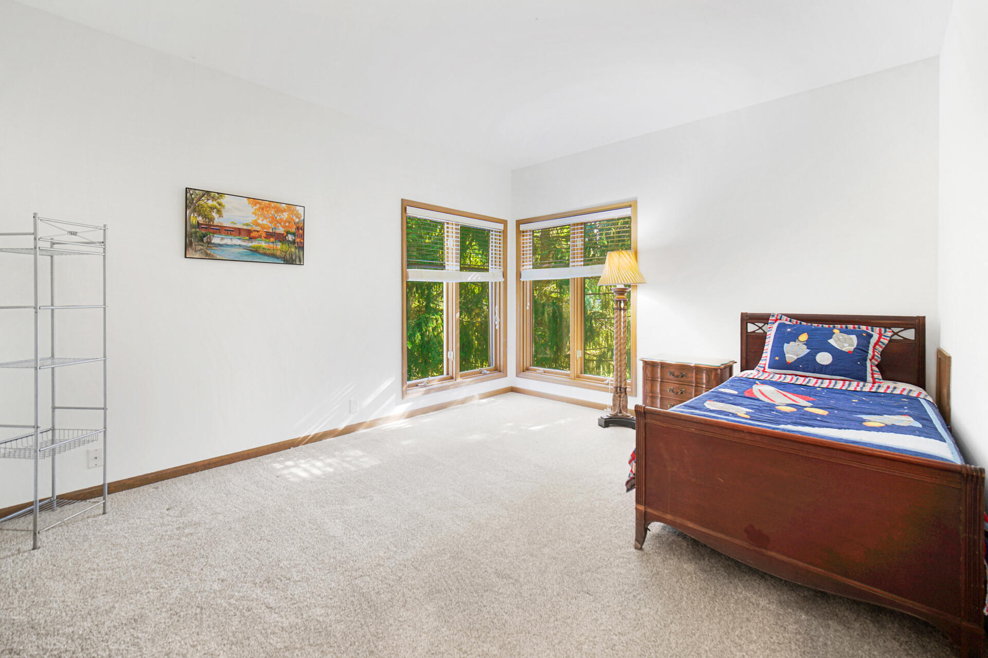 2102 Emmett Court