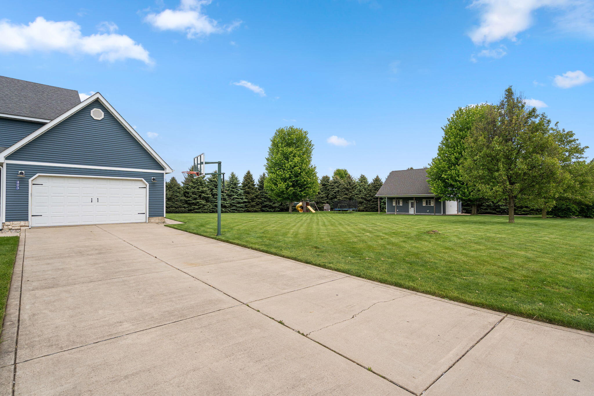 403 Creekwood Drive