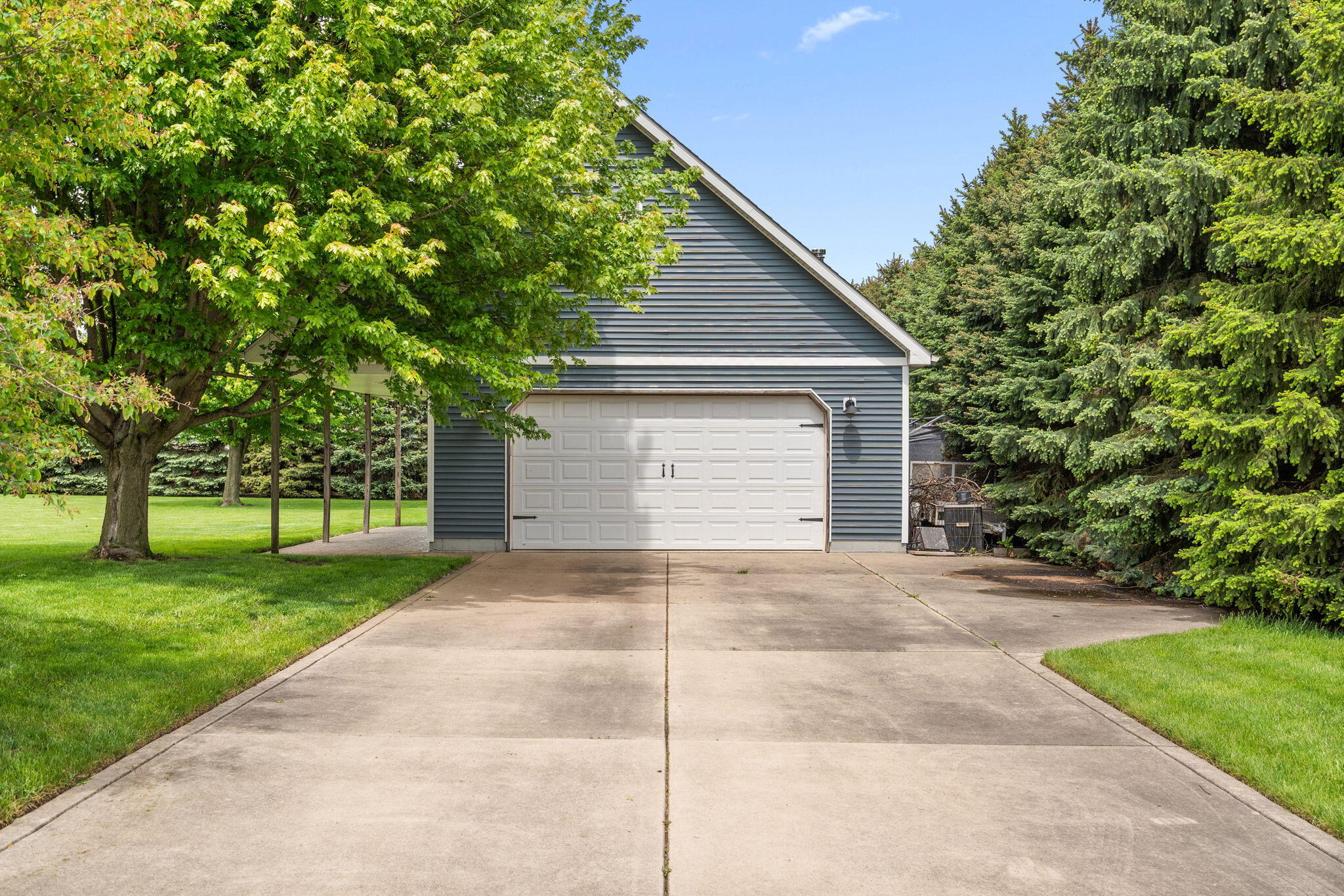 403 Creekwood Drive