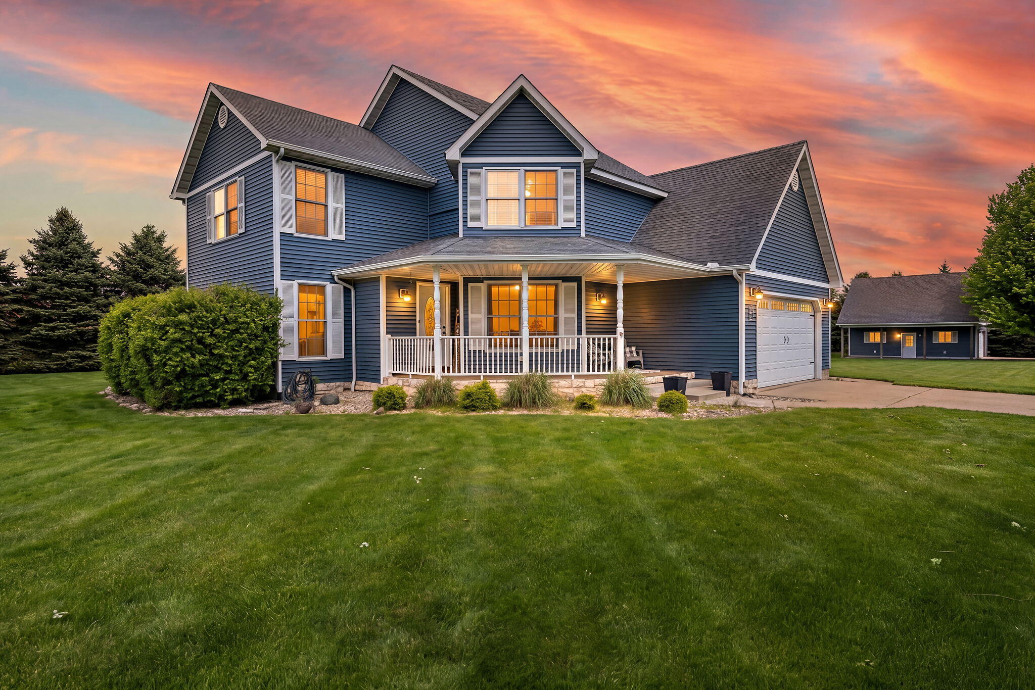 403 Creekwood Drive