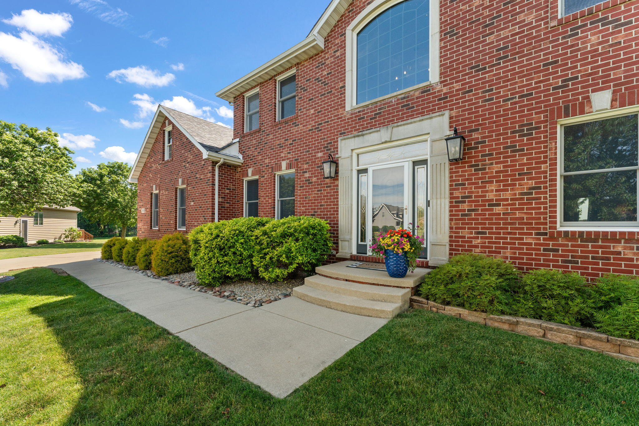 2656 Mariestad Drive