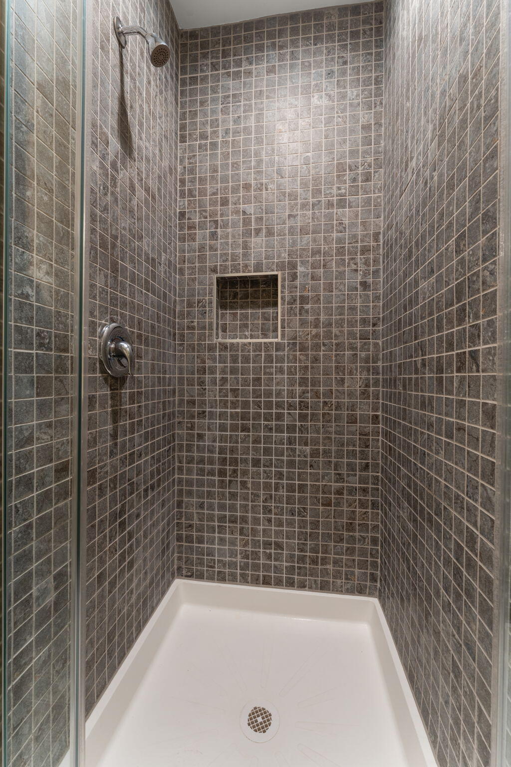153 Morgan Boulevard Unit: 1