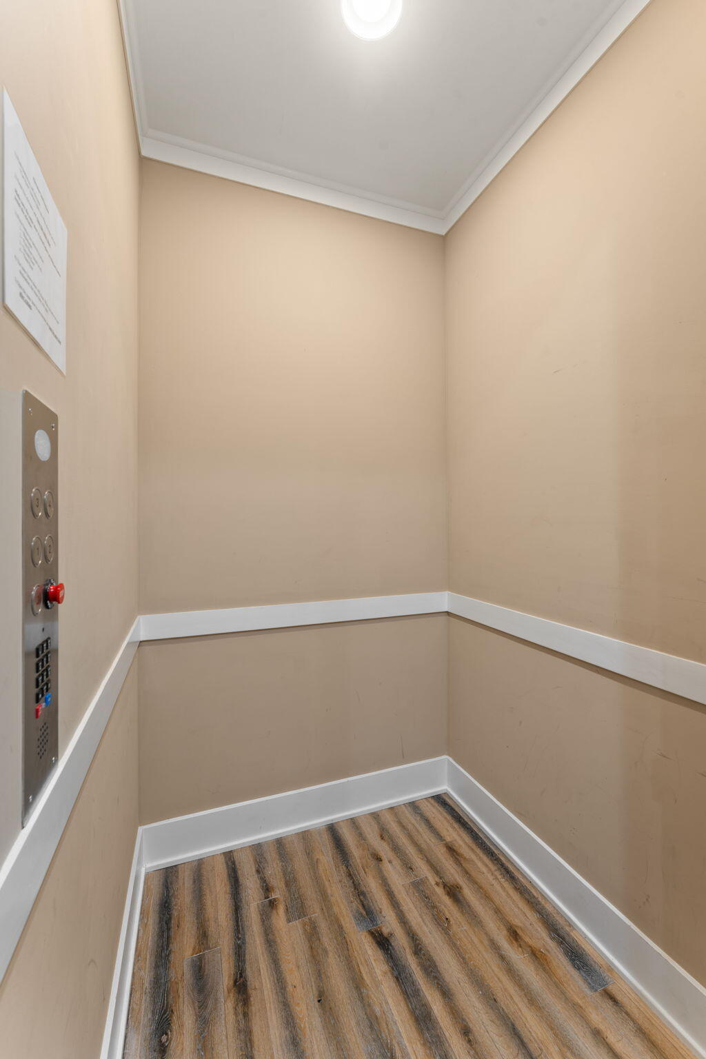 153 Morgan Boulevard Unit: 1