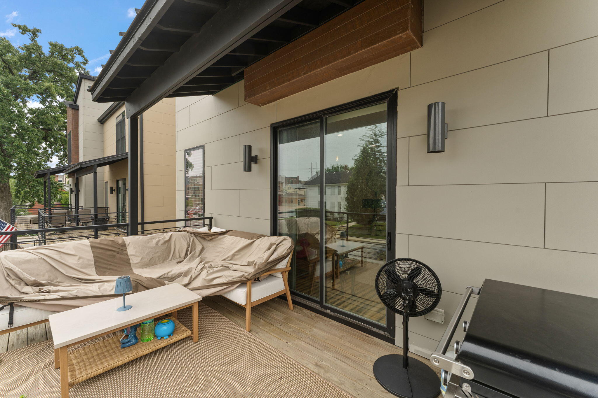 153 Morgan Boulevard Unit: 1
