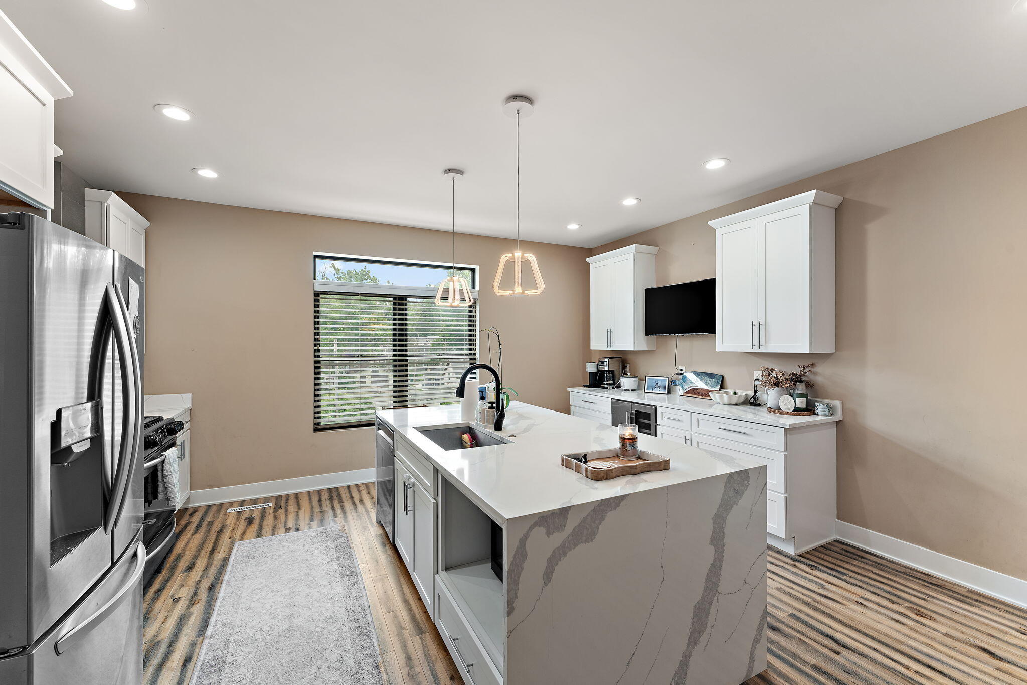 153 Morgan Boulevard Unit: 1