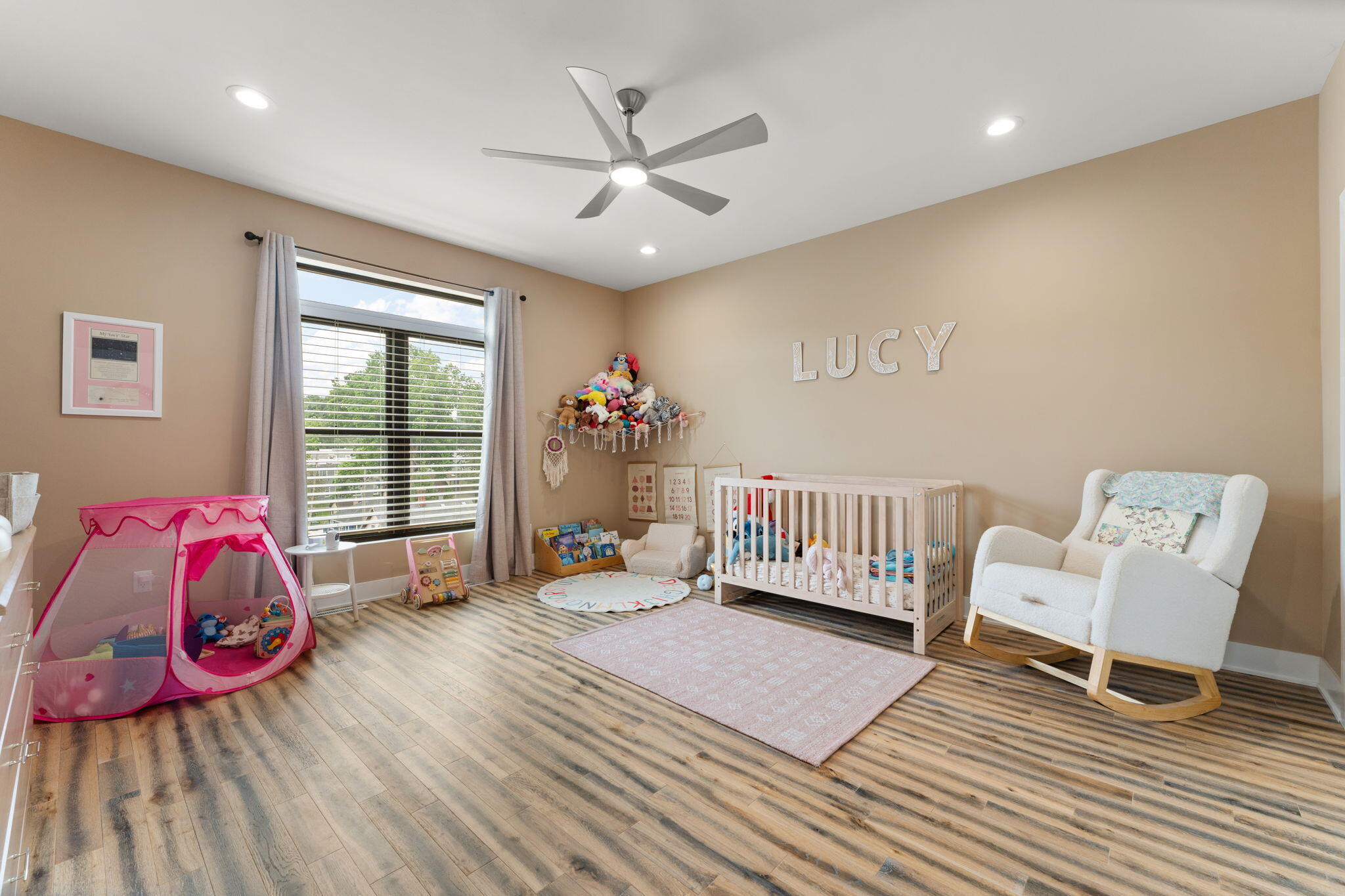 153 Morgan Boulevard Unit: 1