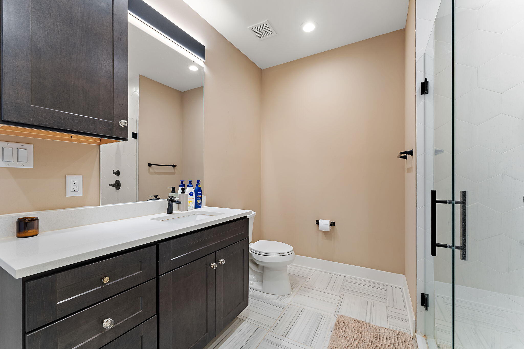 153 Morgan Boulevard Unit: 1