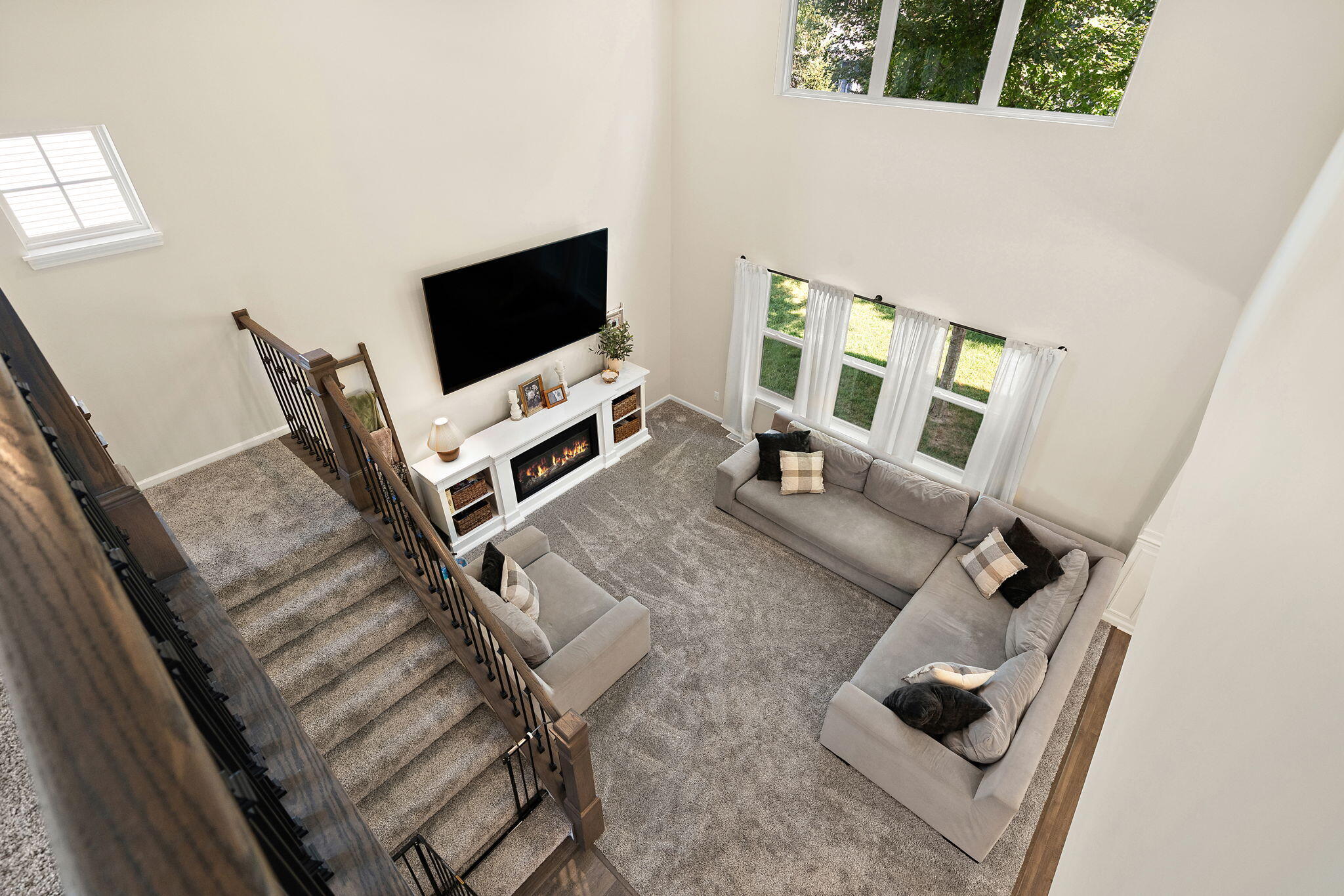 2456 Kerry Drive