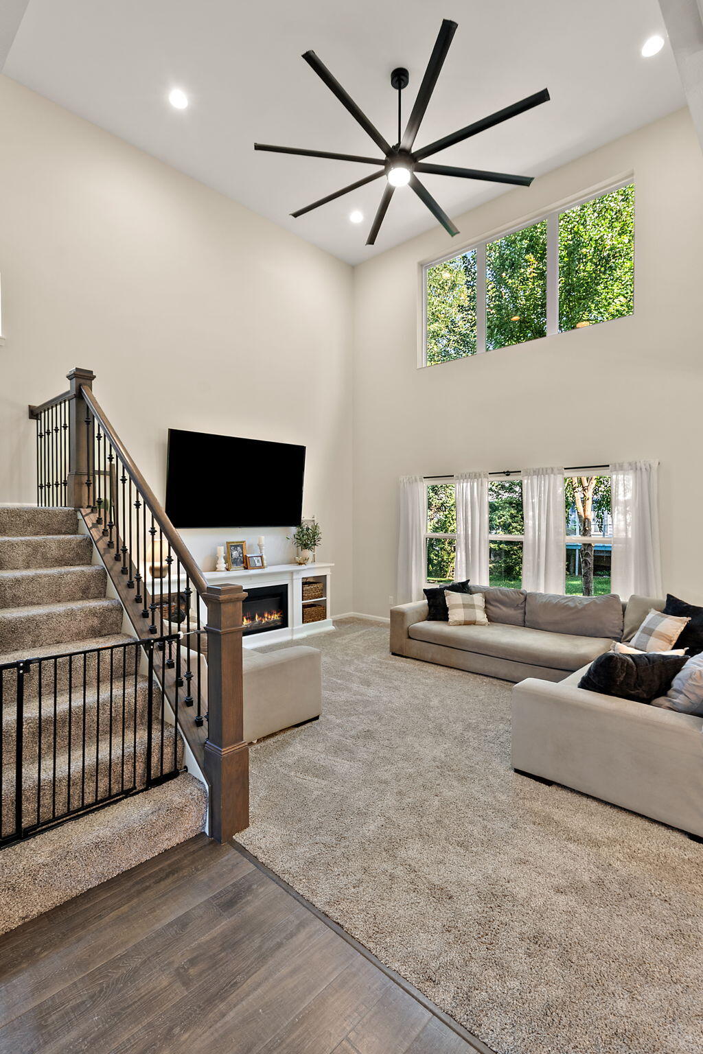 2456 Kerry Drive